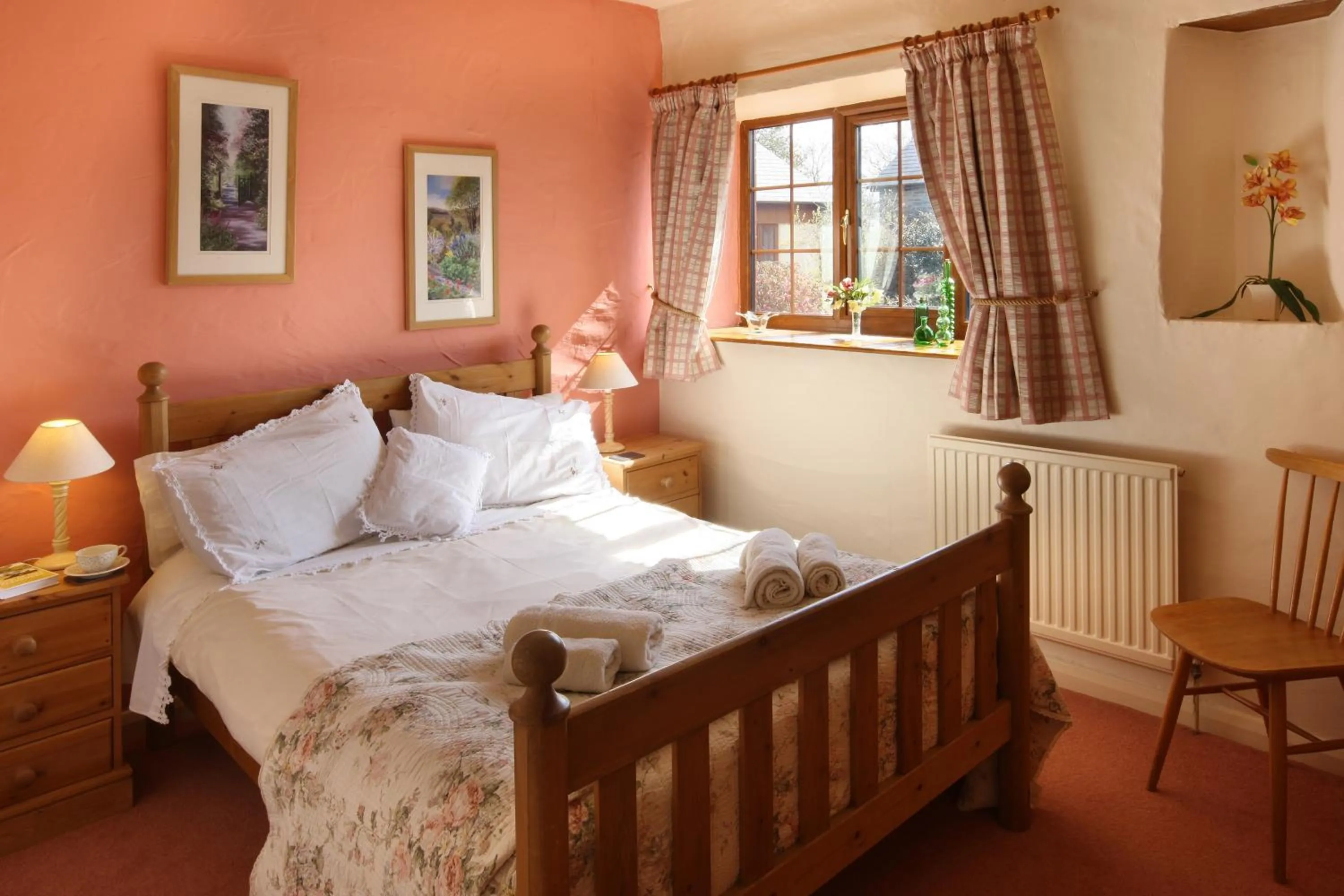 Bedroom, Bed in Croft Farm & Celtic Cottages