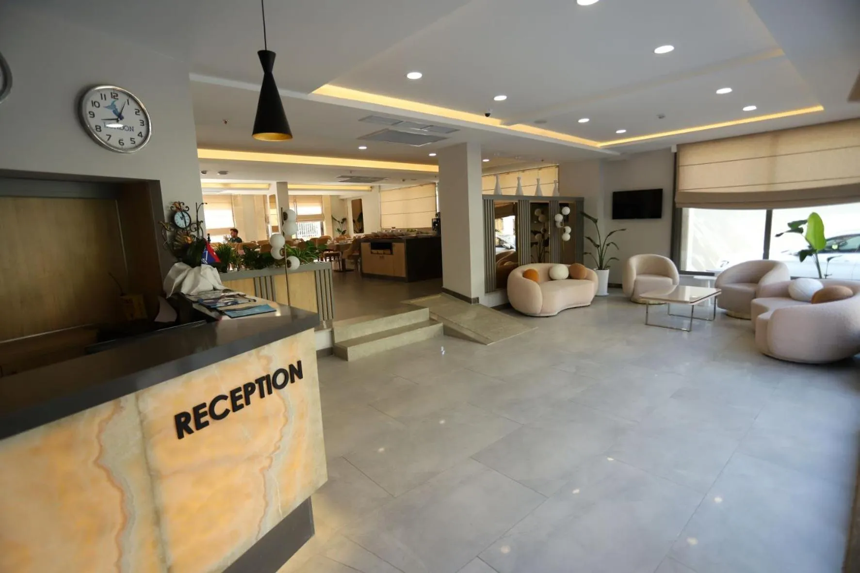Lobby or reception in Peramis Hotel & Spa
