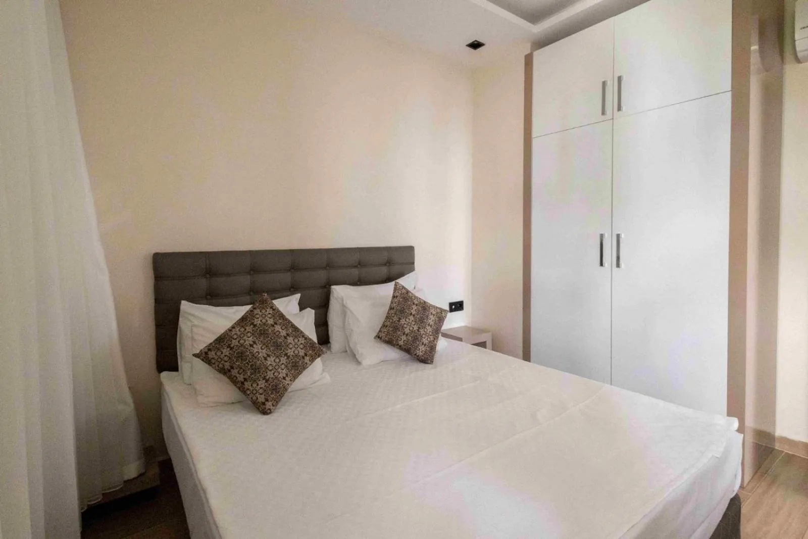 Bed in Peramis Hotel & Spa