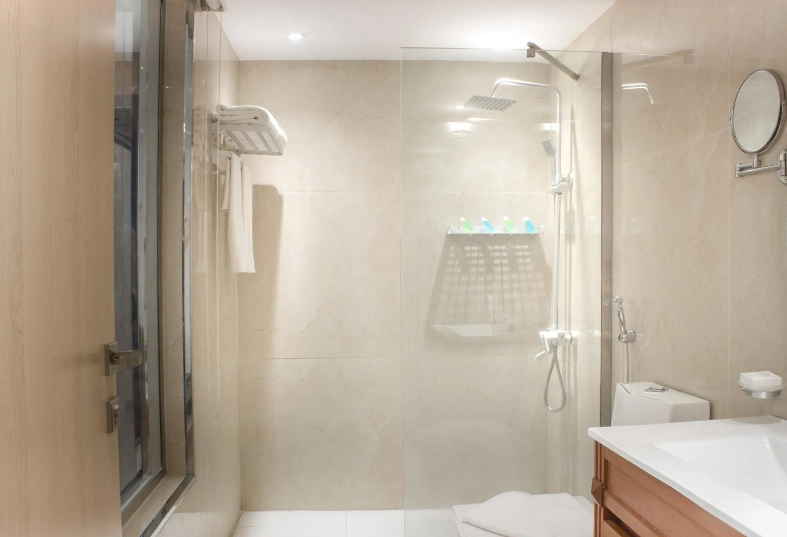 Shower in Atana Park Jeddah