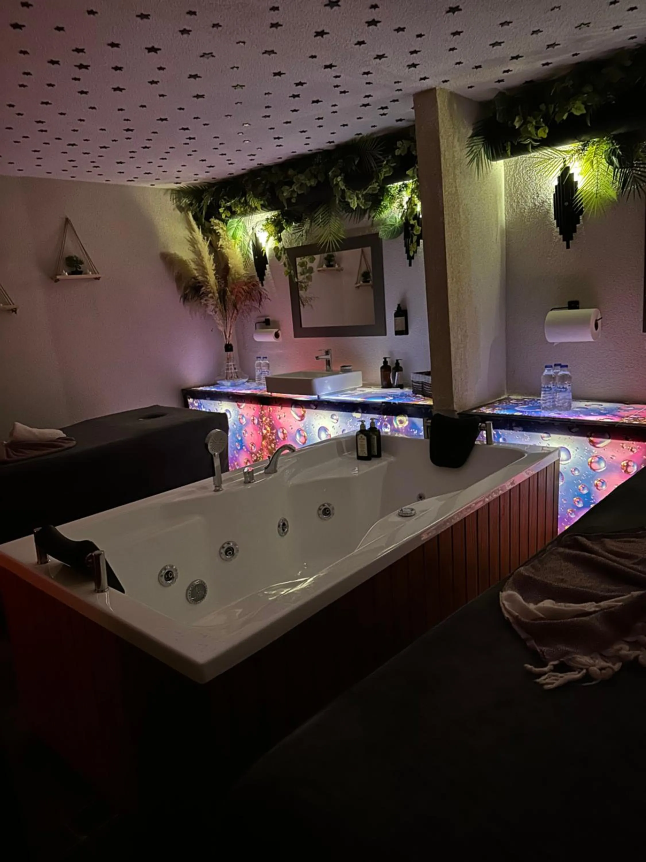 Hot Tub in Magia Hotel - Spa & Wellness