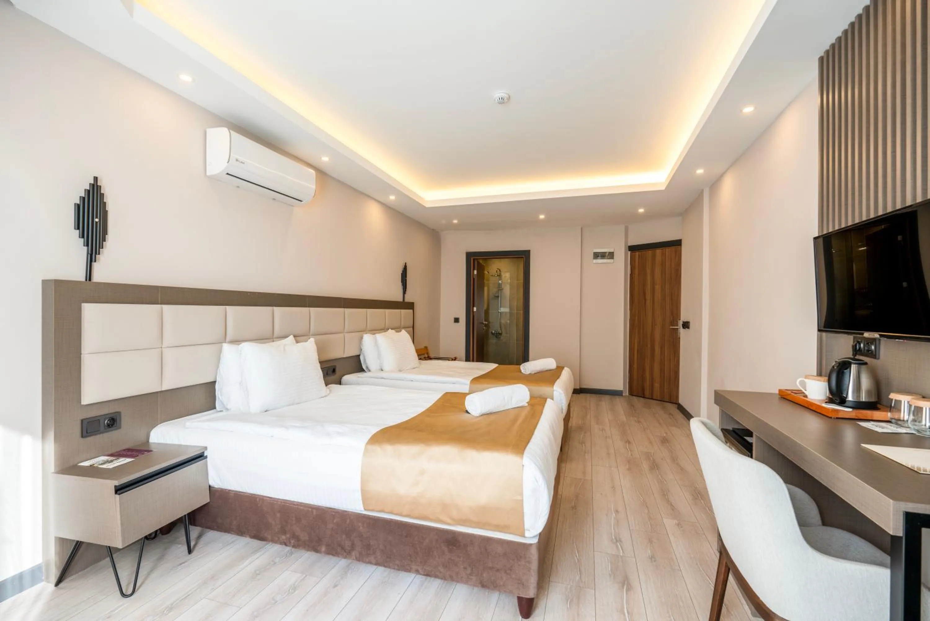 Standard Twin Room in Magia Hotel - Spa & Wellness