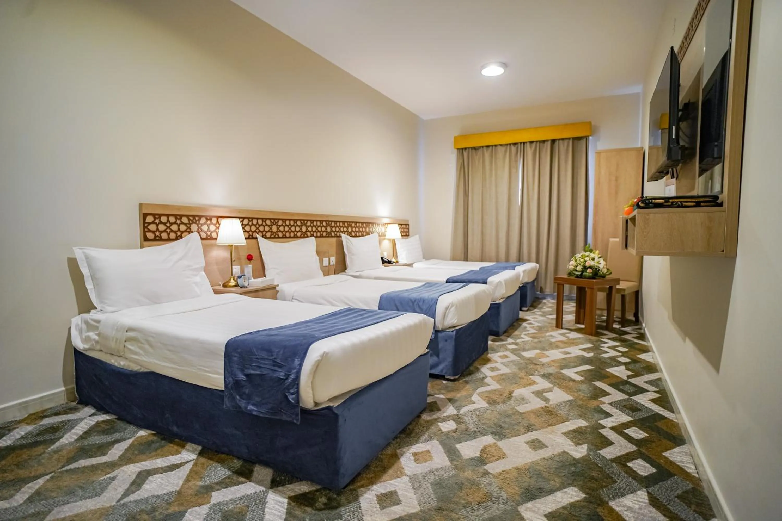 Bed in Osturat Emaar Hotel