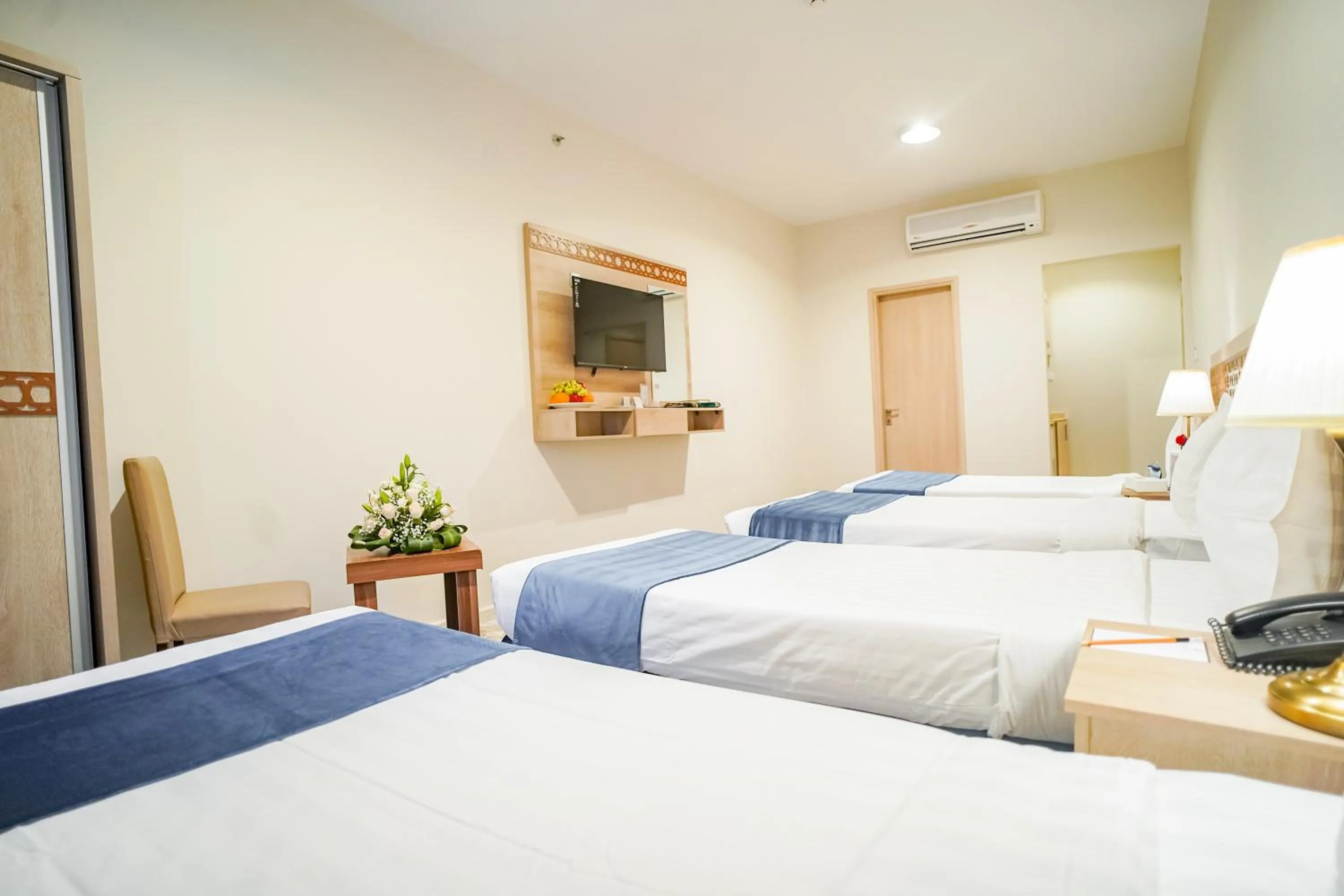 Bed in Osturat Emaar Hotel