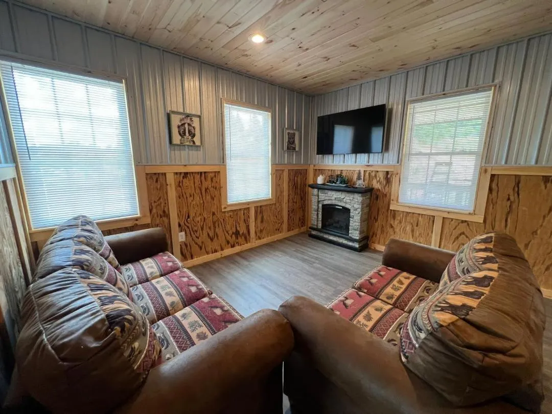 Brushcreek Falls RV Resort