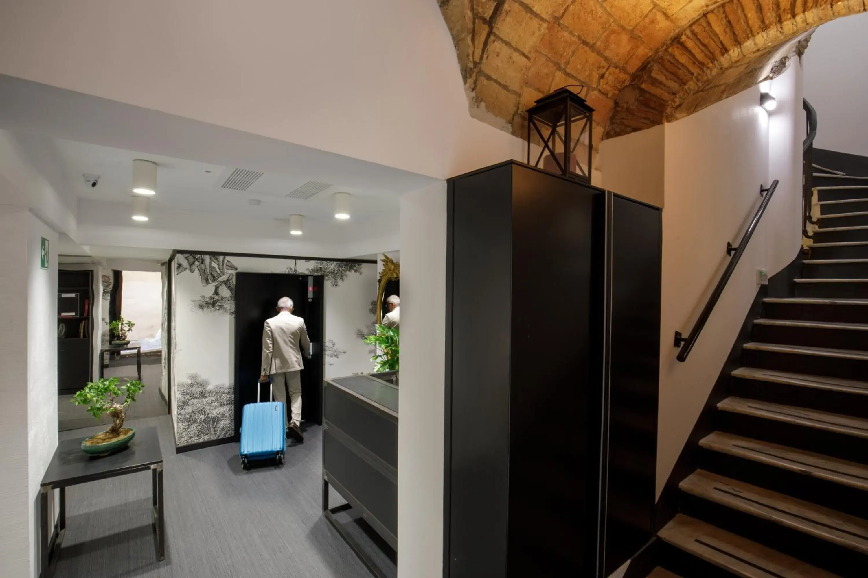 Lobby or reception in Coronari Palace Lobby or reception in Coronari Palace