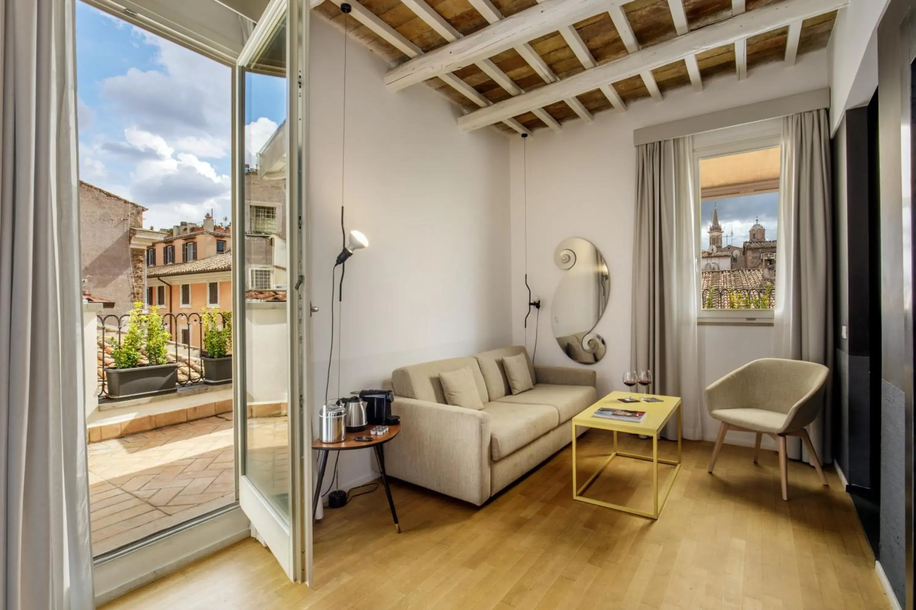 Living room in Coronari Palace Living room in Coronari Palace