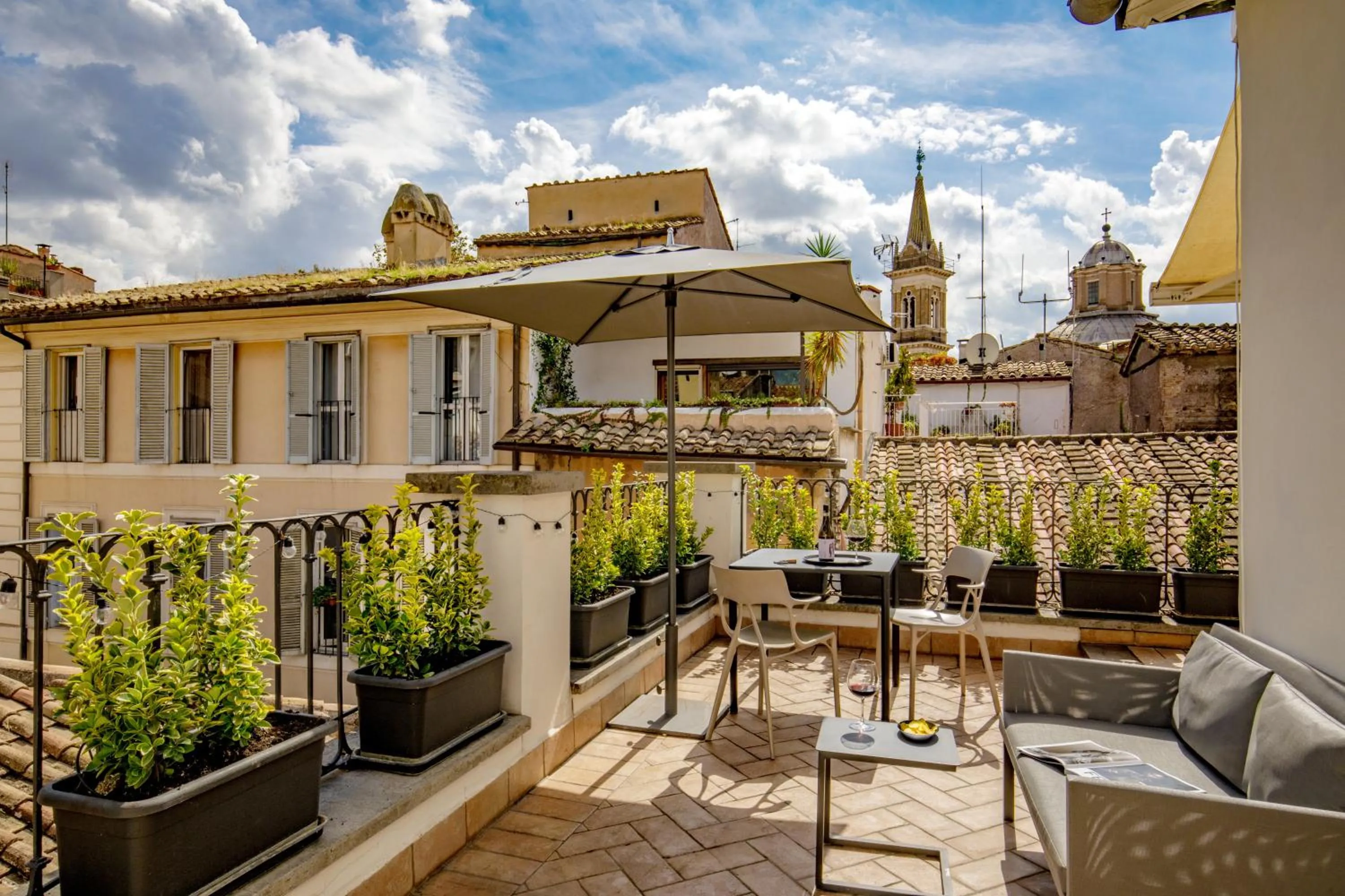 Balcony/Terrace in Coronari Palace