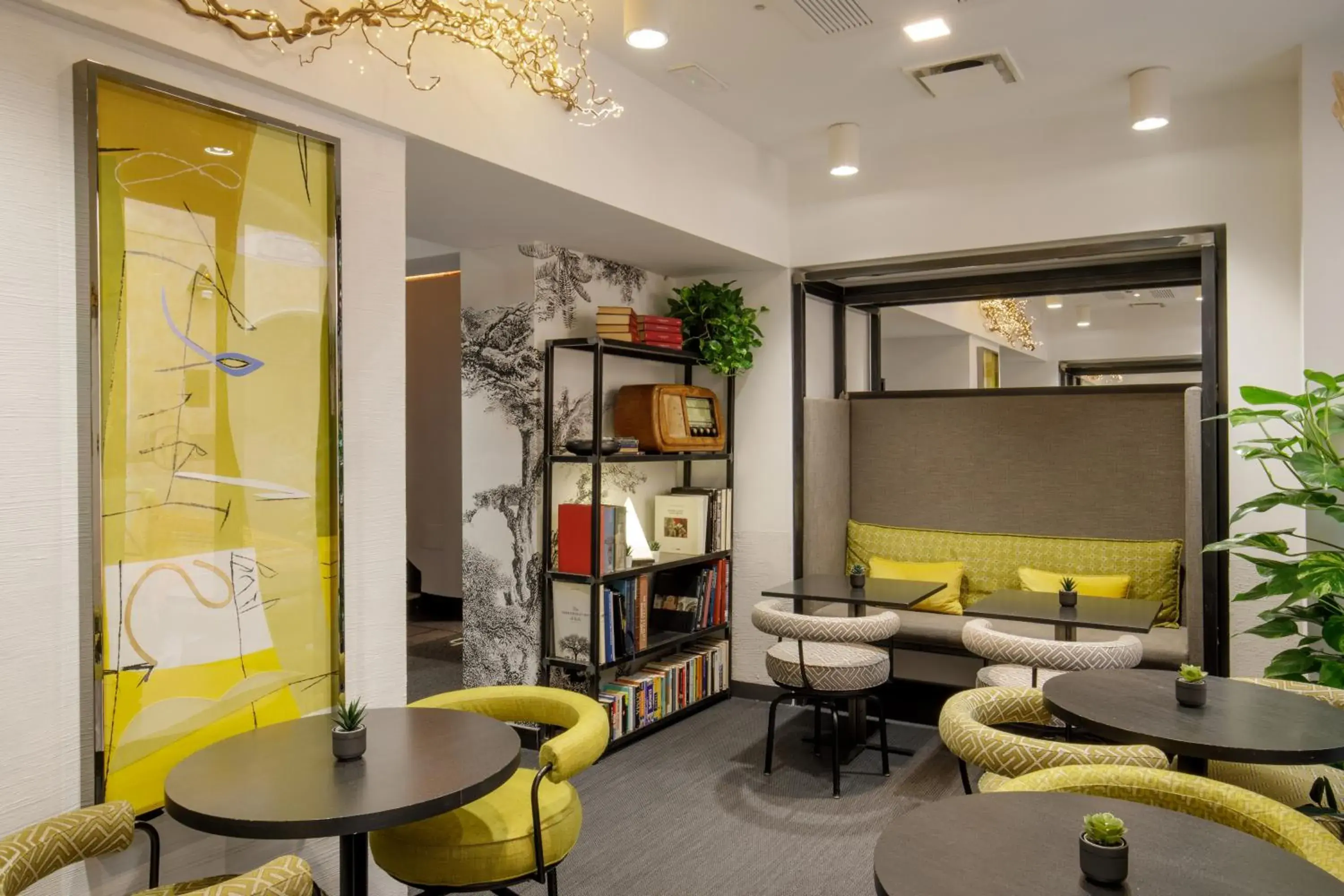 Lobby or reception in Coronari Palace Lobby or reception in Coronari Palace