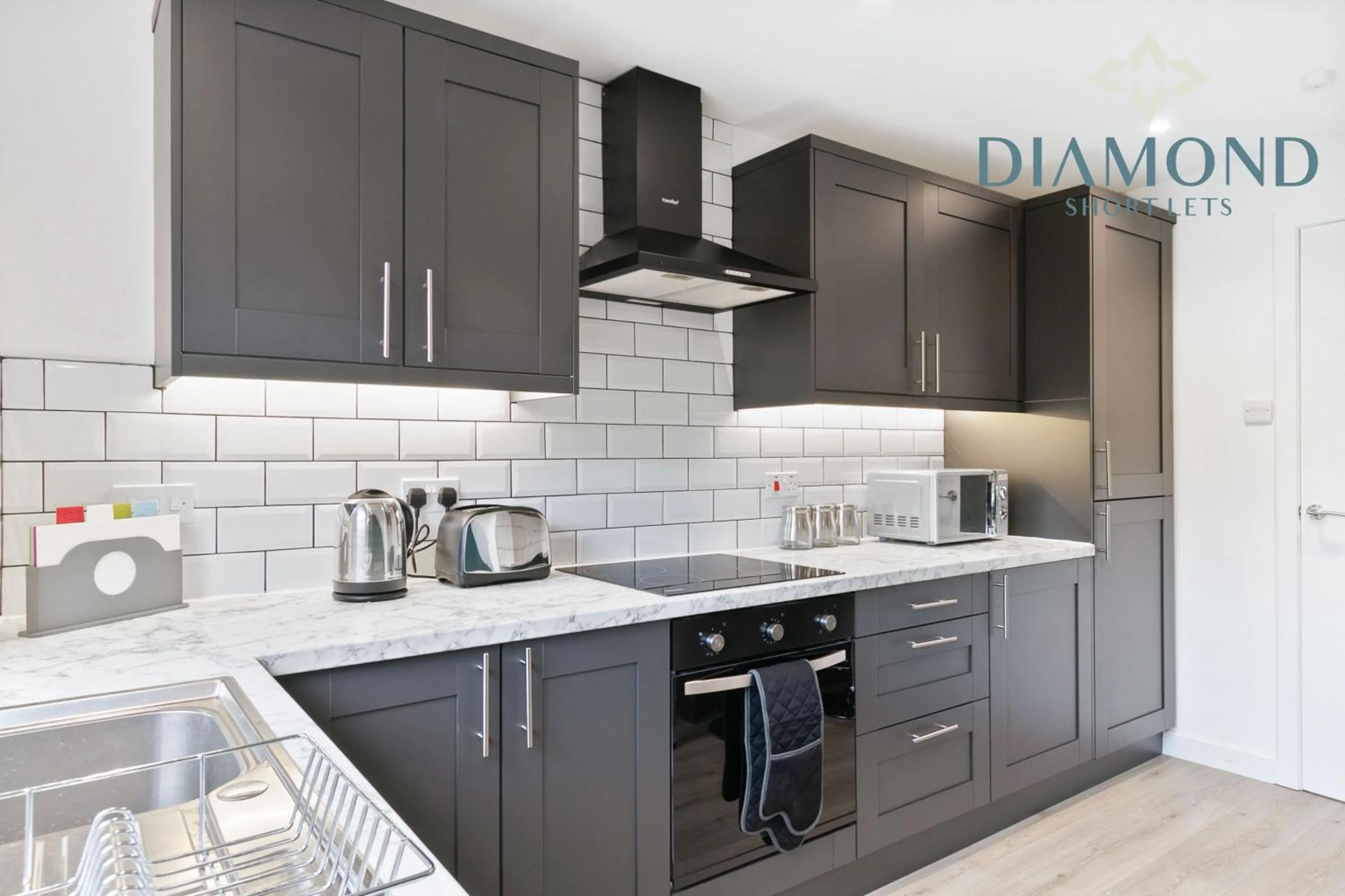 Grangemouth, 3 Bed House, Free Parking, Business or Leisure