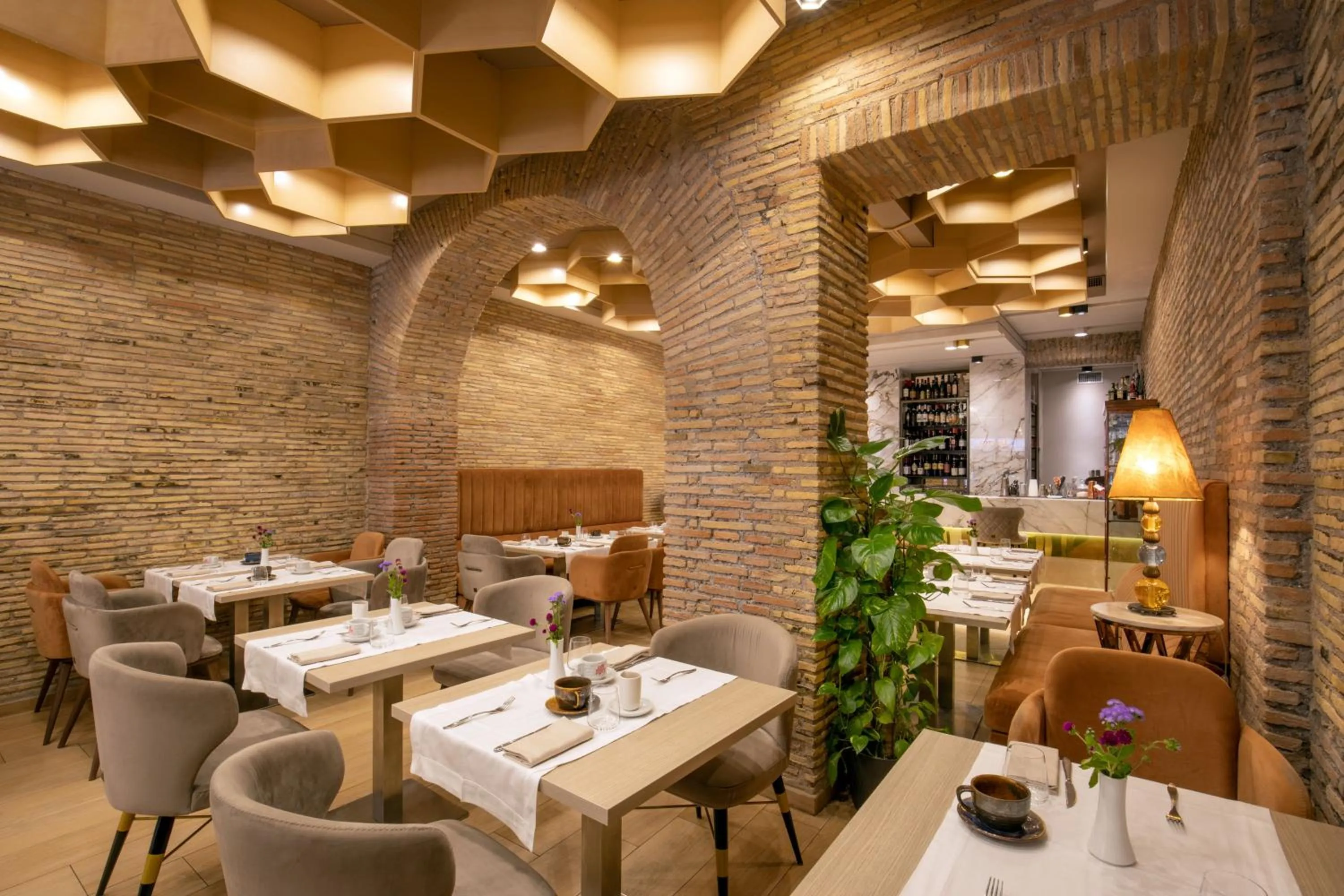 Breakfast in Condotti Palace