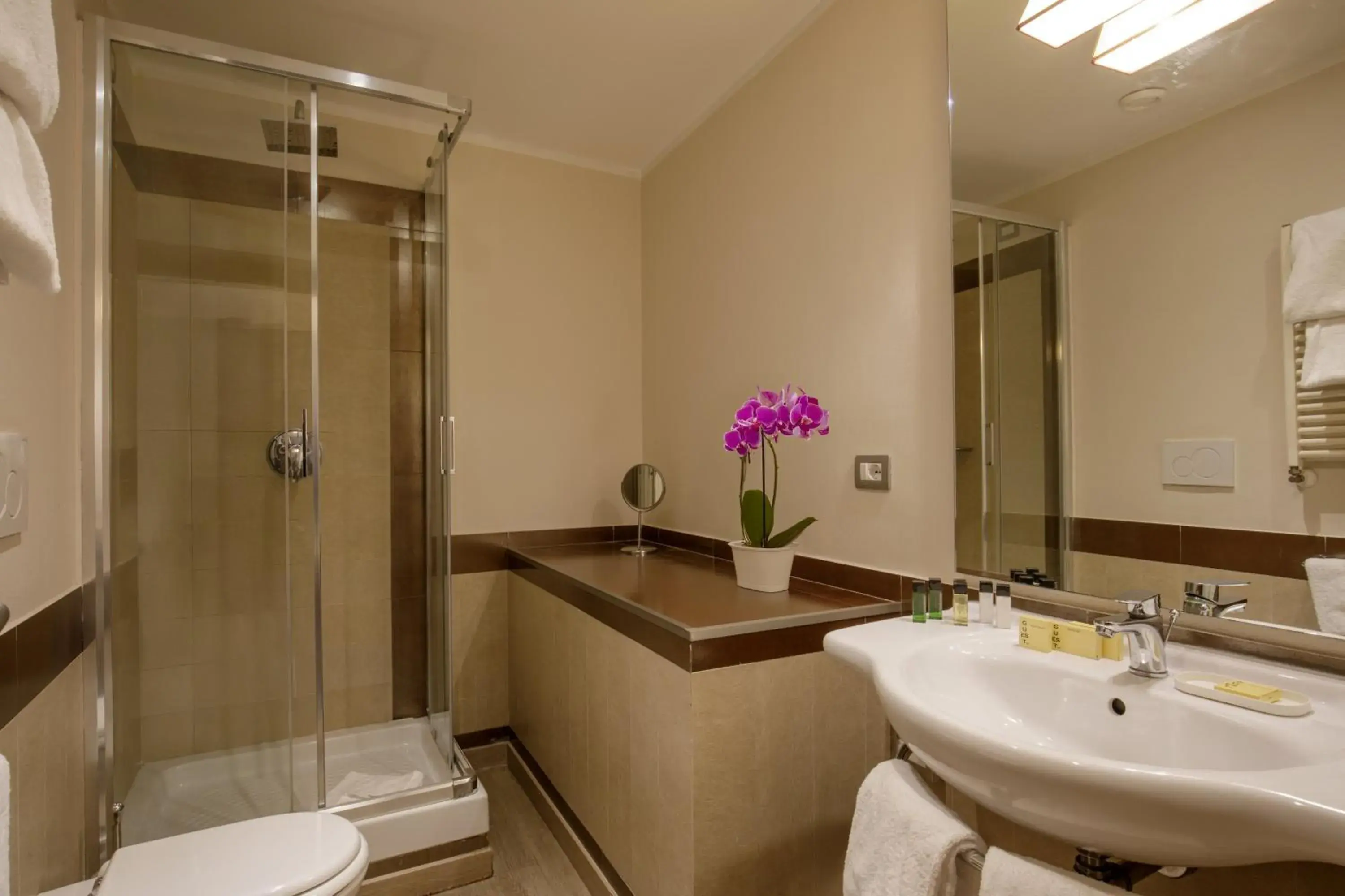 Superior Double Room in Condotti Palace Superior Double Room in Condotti Palace