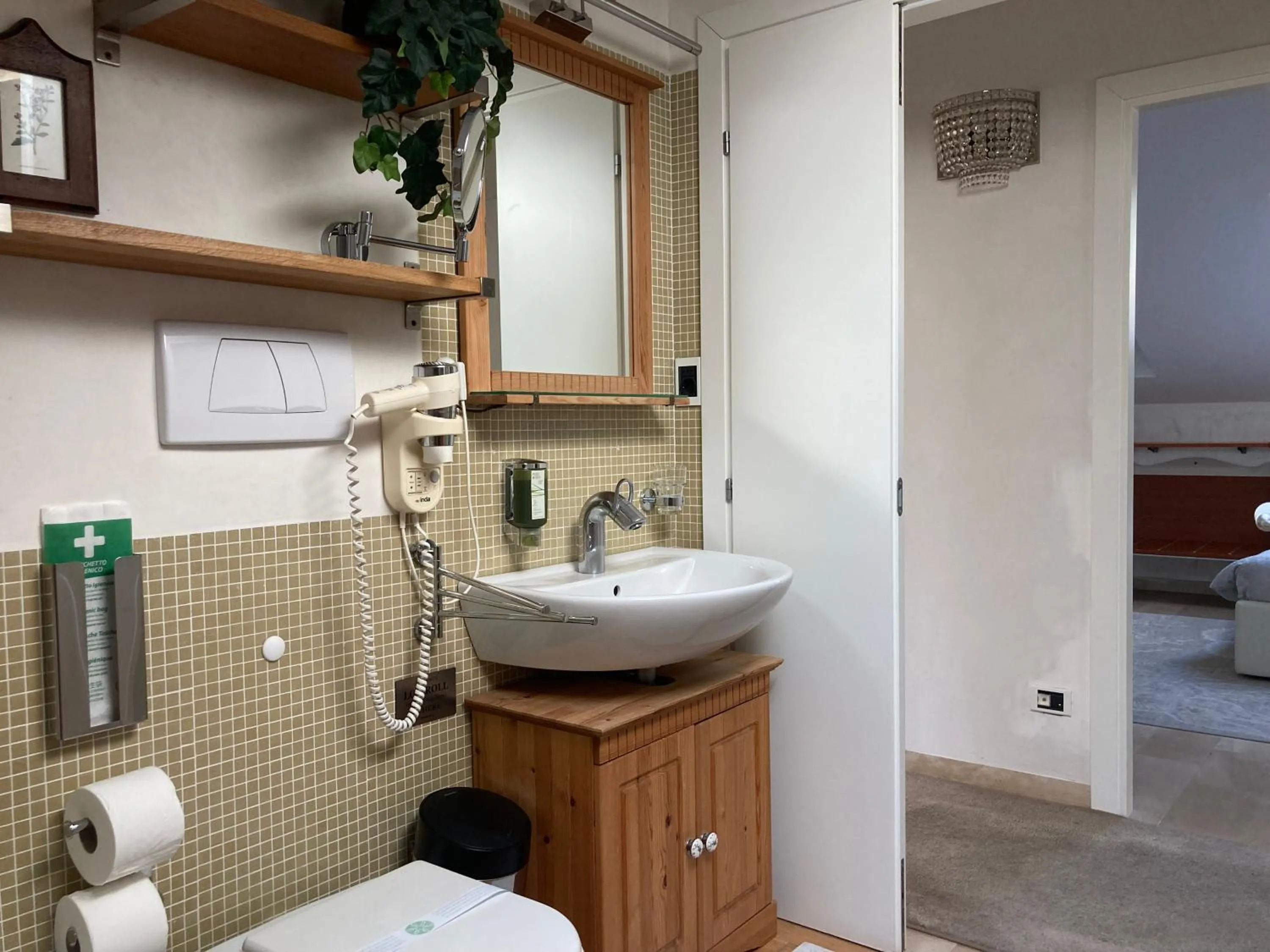 Toilet in Oasis Lagoon Estate