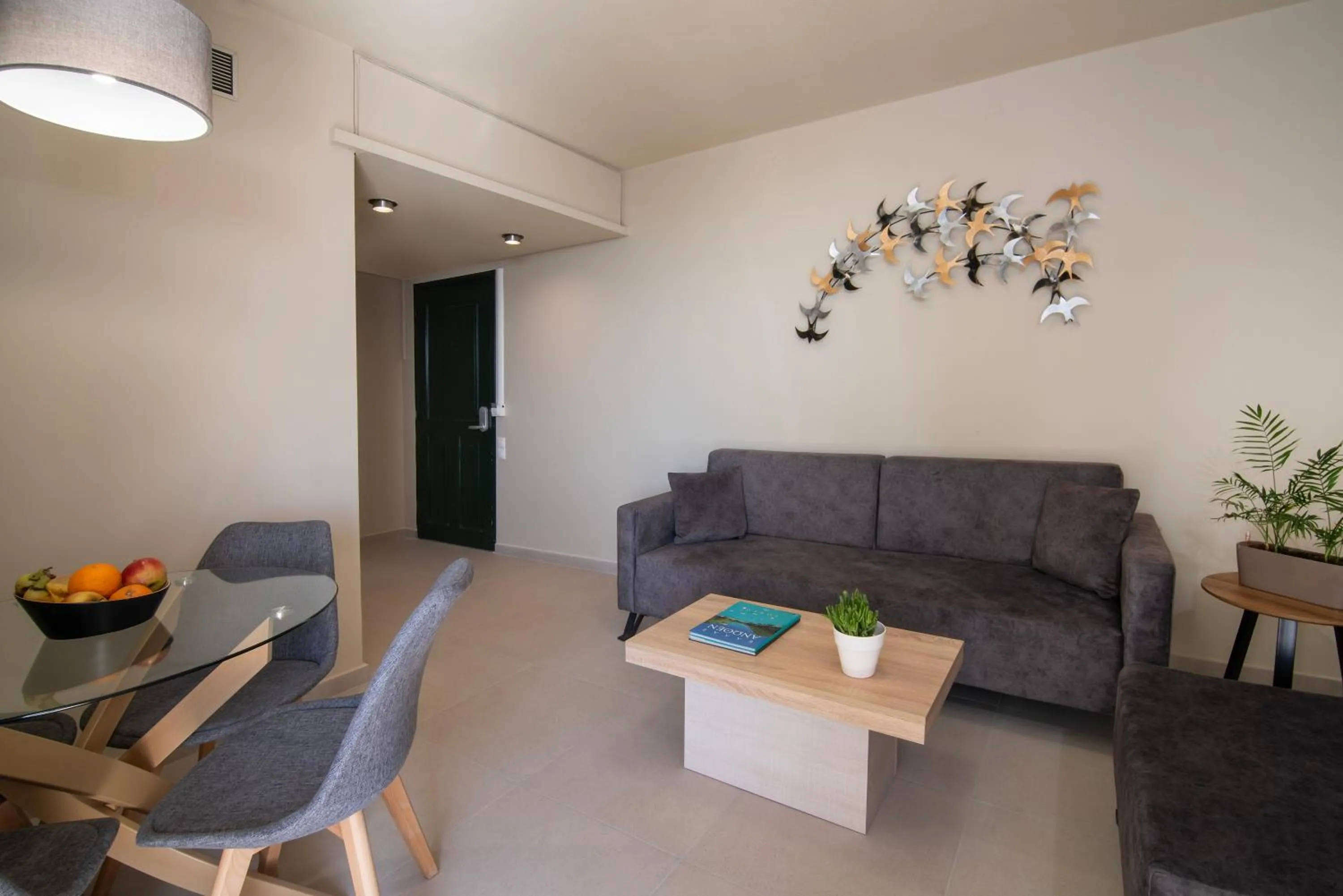 Living room in Marina Alimos Hotel Apartments