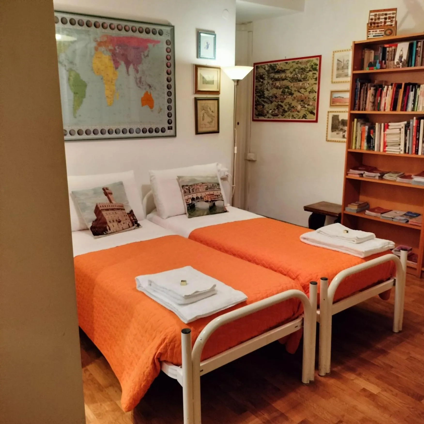 Bedroom, Bed in BB Tre Gigli Firenze stazione, via Palazzuolo 55