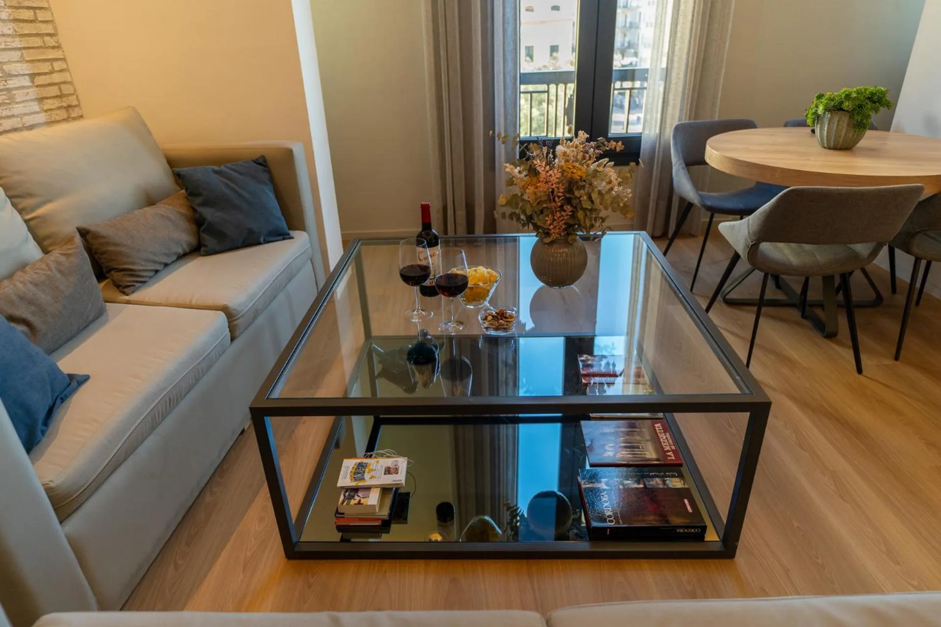 Food and drinks in Tendillas Plaza