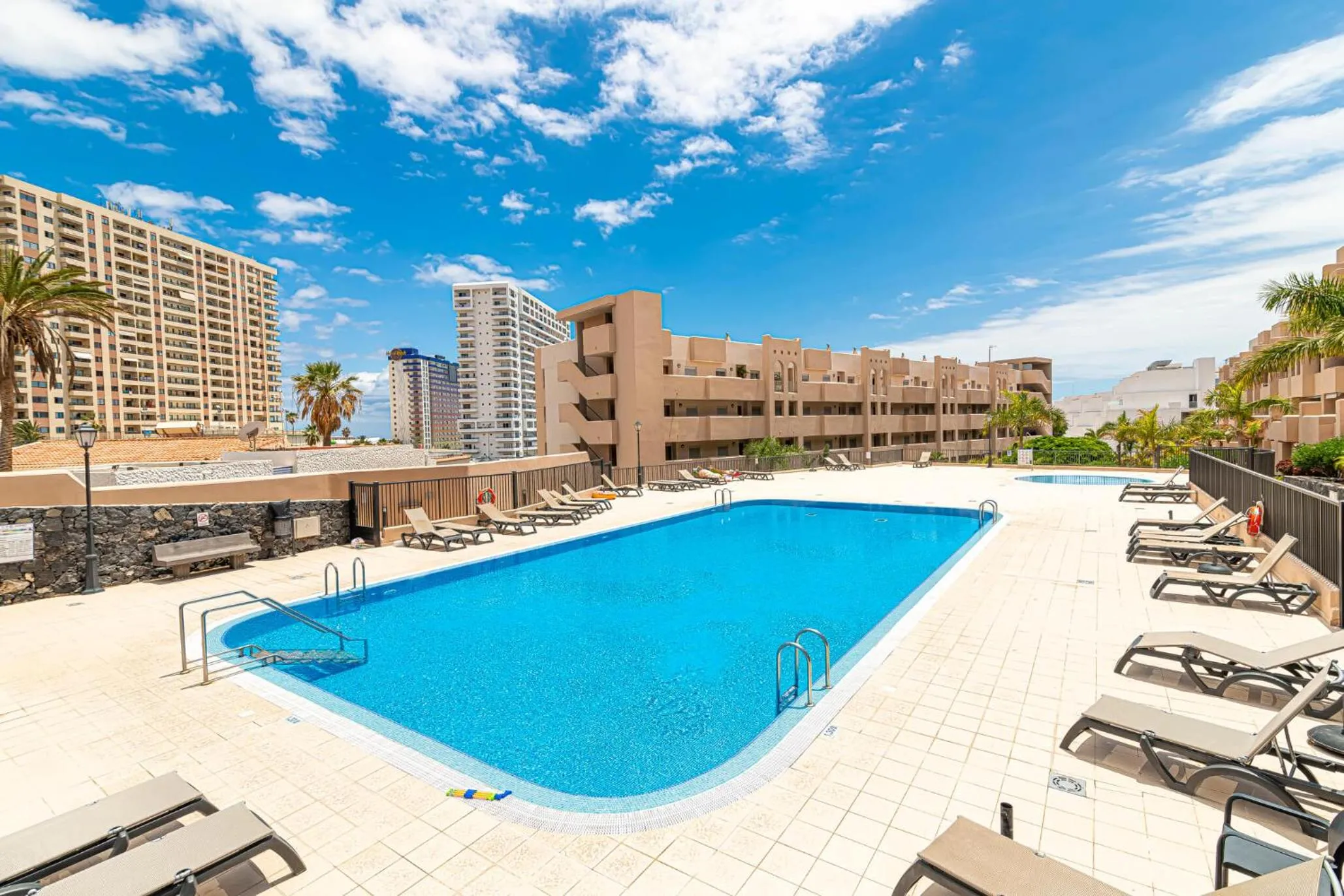 Swimming pool in GO2TENERIFE Apart'Madera Terrace, Swimming pool & Parking
