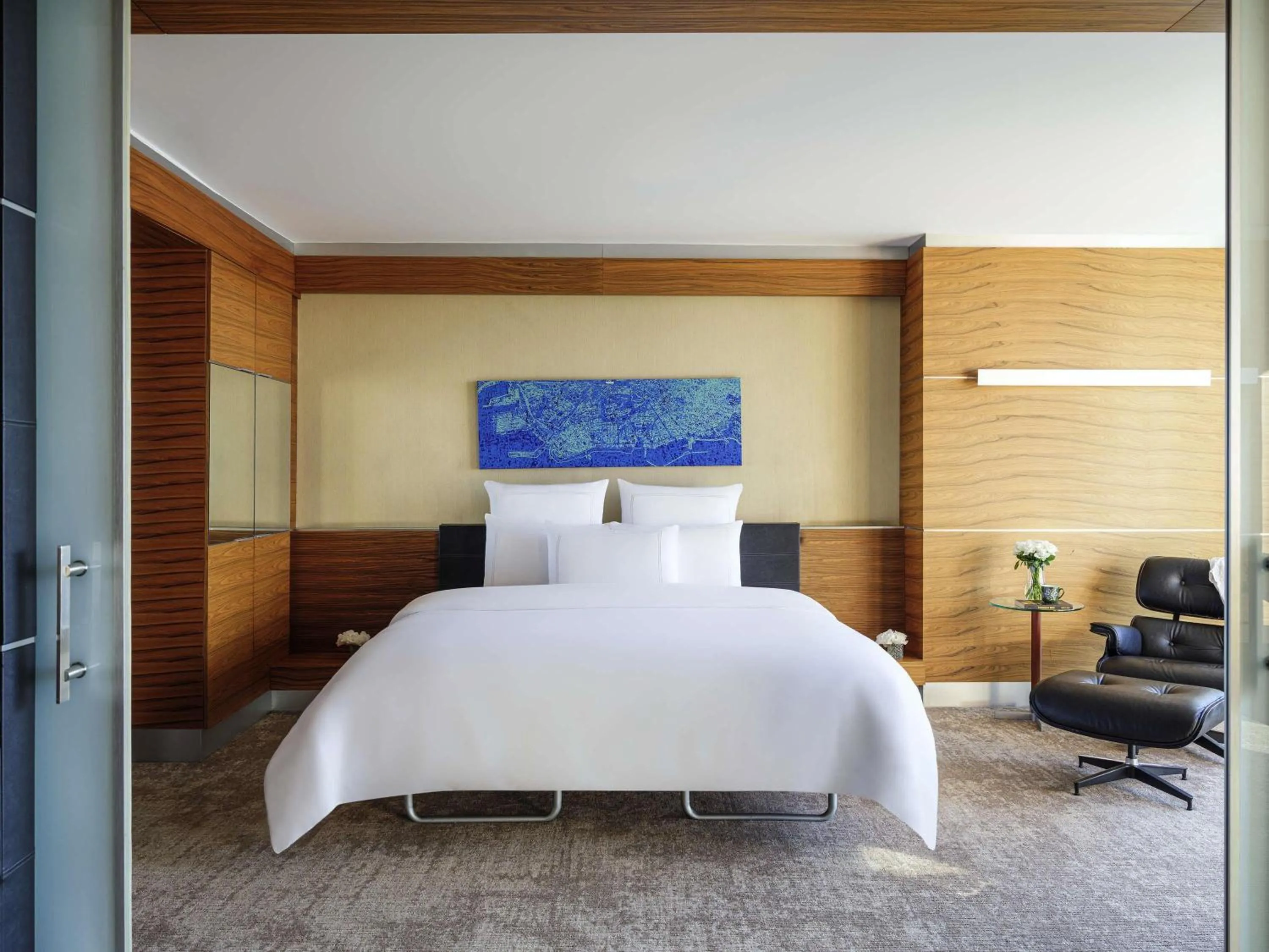 Bedroom, Bed in Swissotel Buyuk Efes Izmir