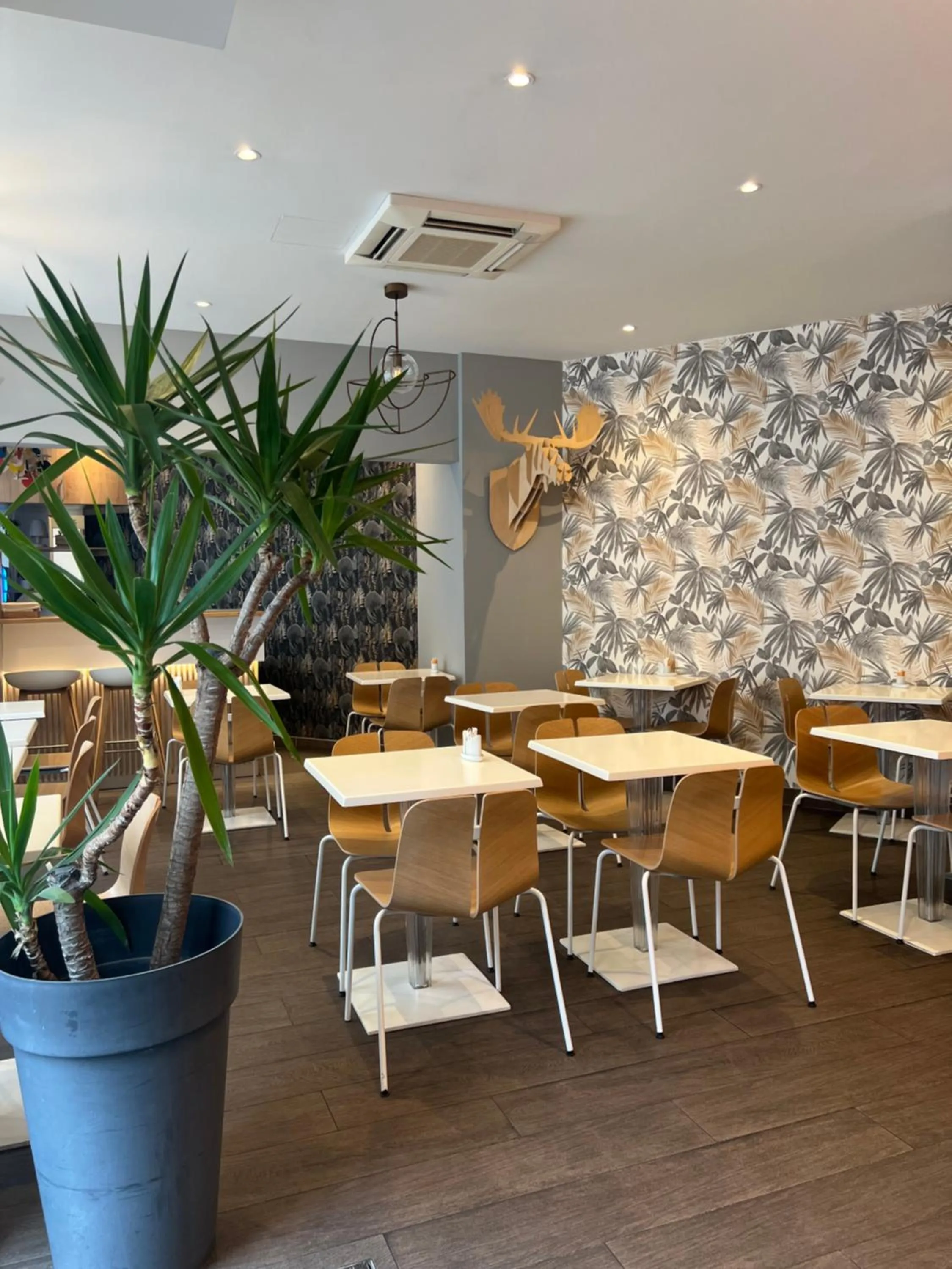 Breakfast in Kyriad Paris 18 - Porte de Clignancourt - Montmartre