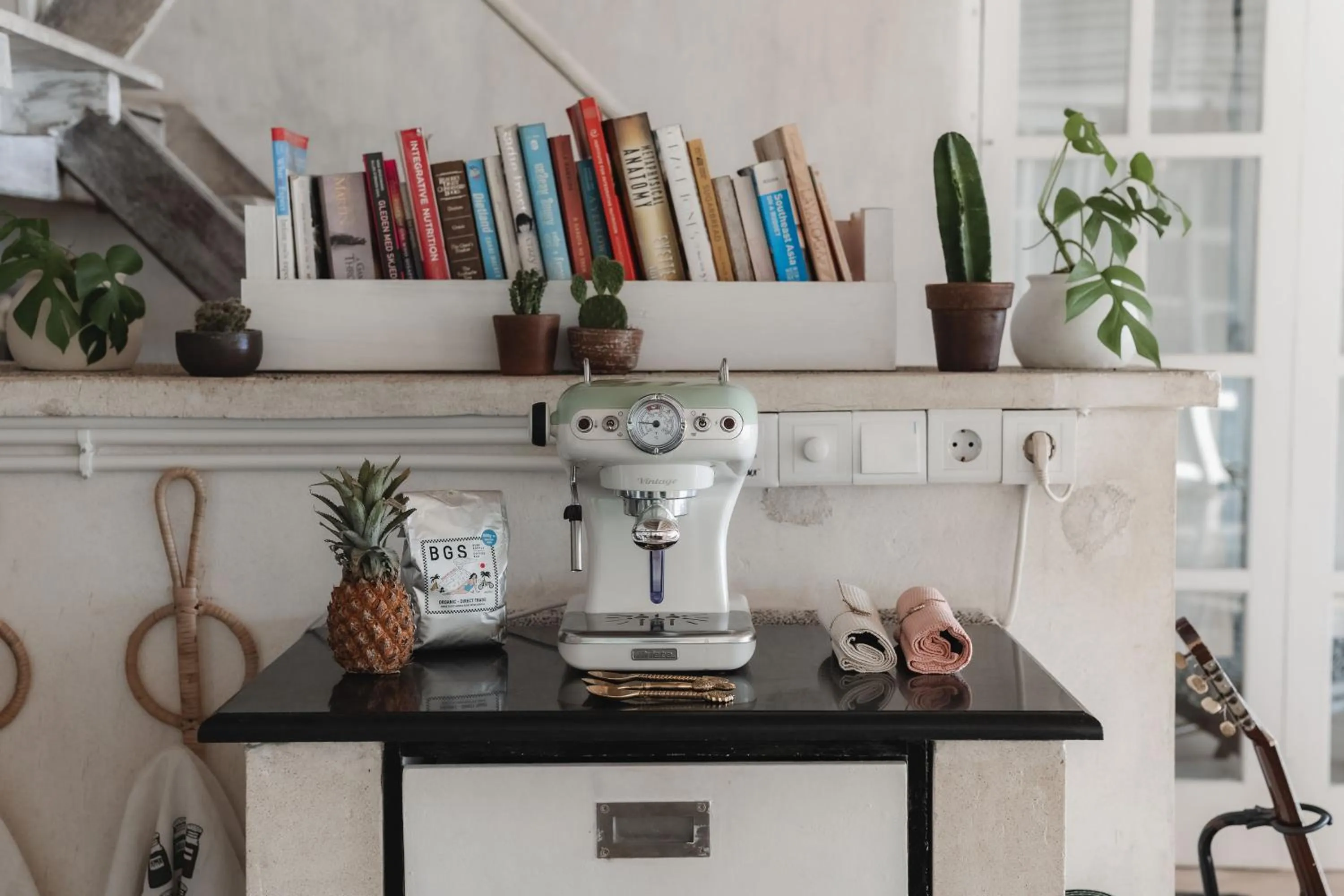 Coffee/tea facilities in Villa Deeksha