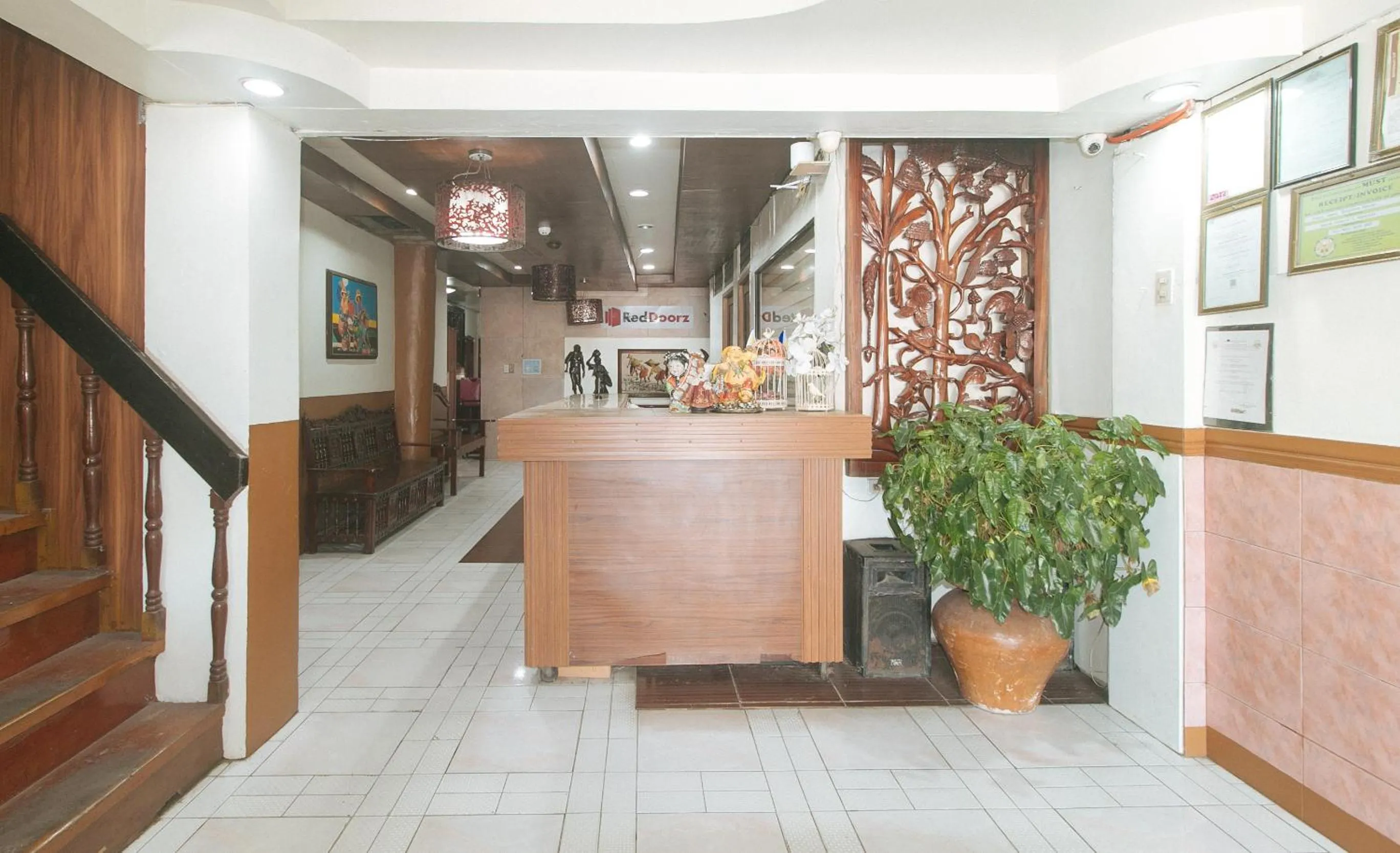 Lobby or reception in RedDoorz @ Plaza La Paz Iloilo City