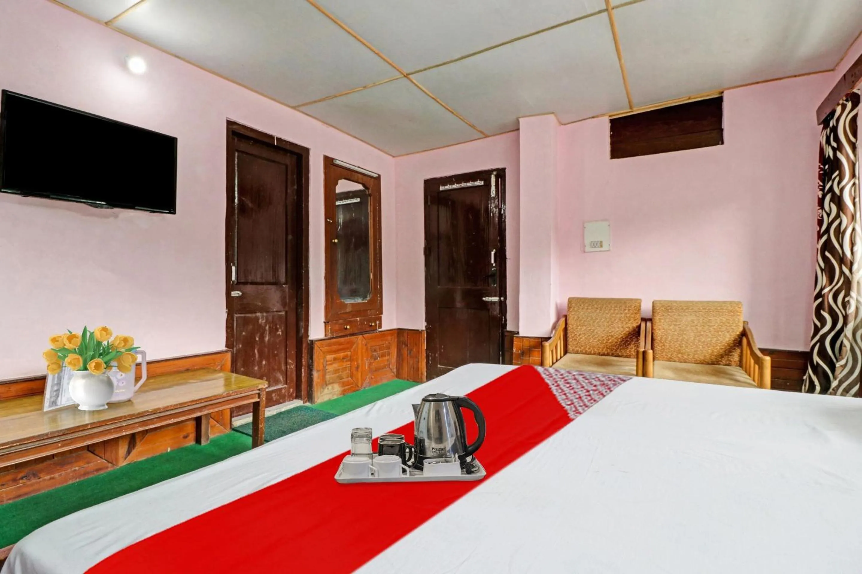 Bedroom, Bed in Hotel O Hema Holiday Home