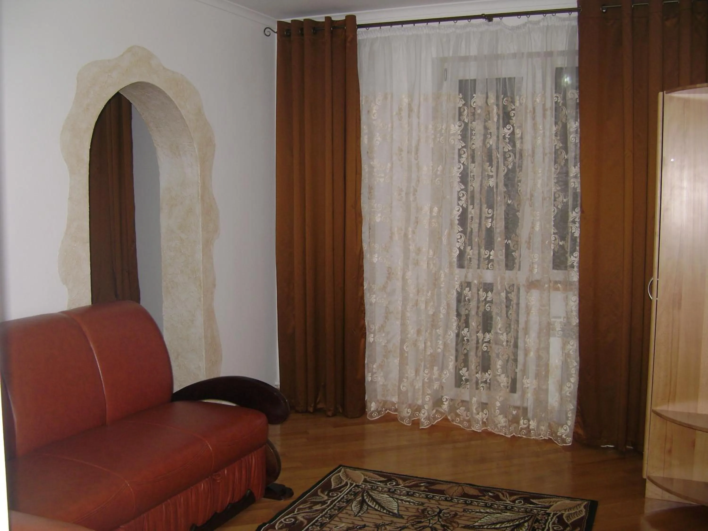 Photo of the whole room in Glanz