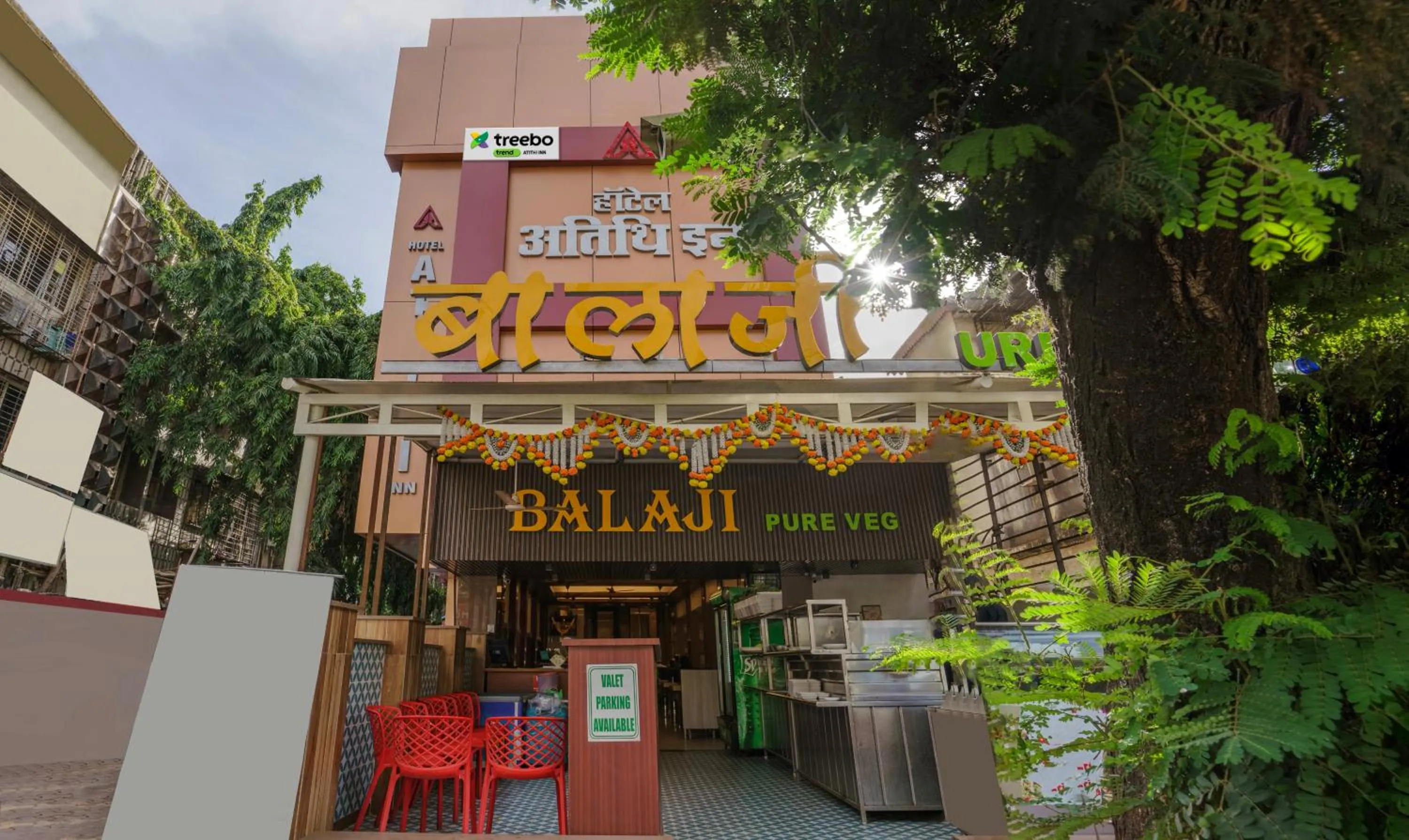 Facade/entrance in Treebo Atithi Inn Malad