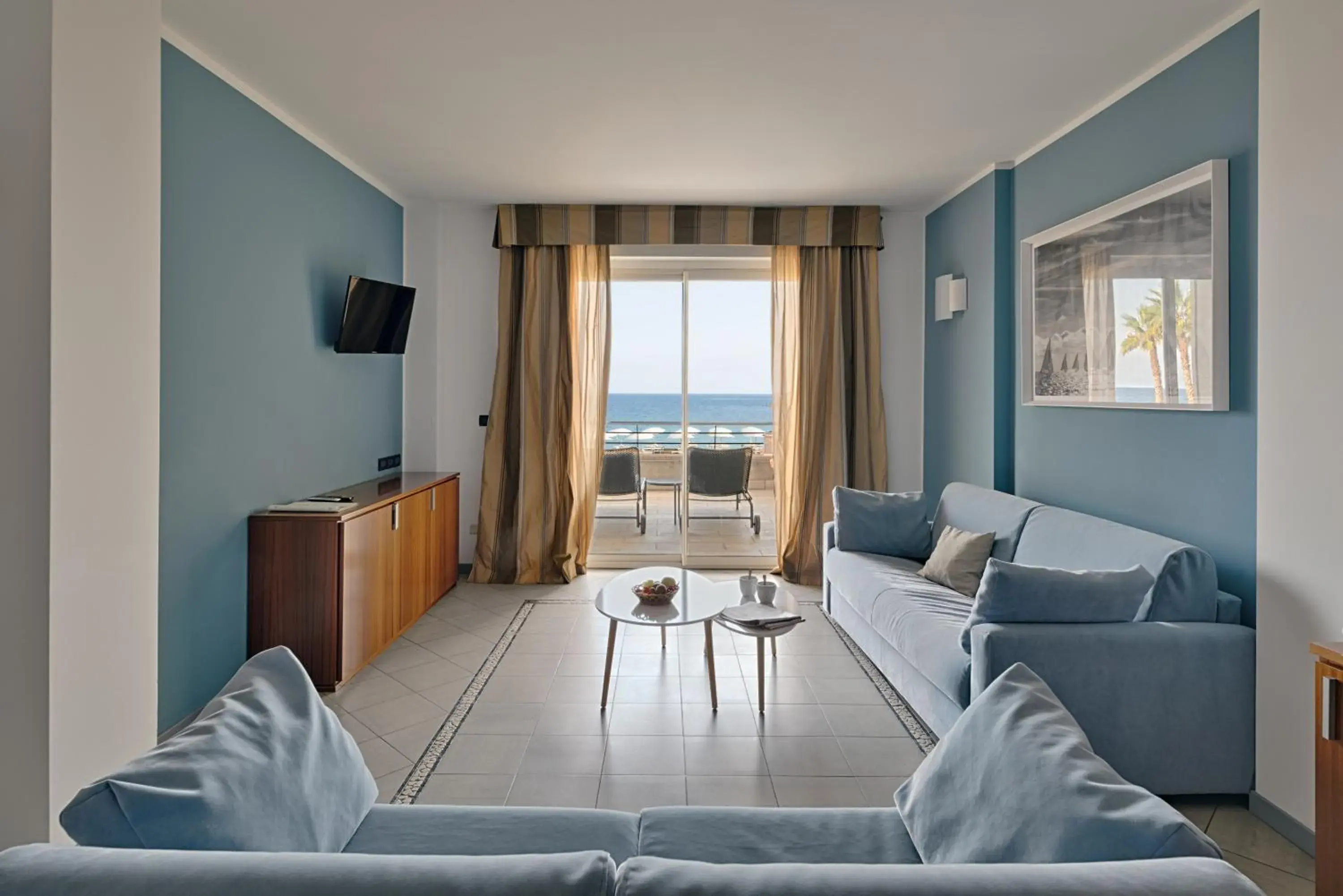 Living room in Aregai Marina Hotel & Residence Living room in Aregai Marina Hotel & Residence