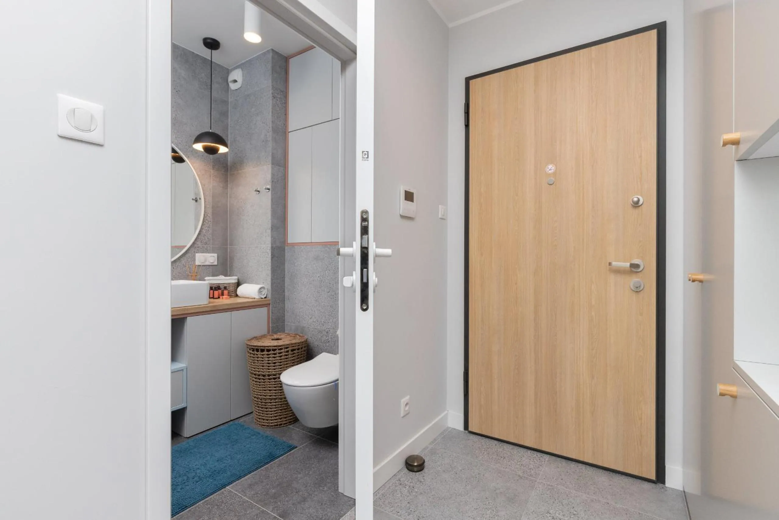 Bathroom in Zajezdnia Wrzeszcz Gdańsk by Renters Prestige