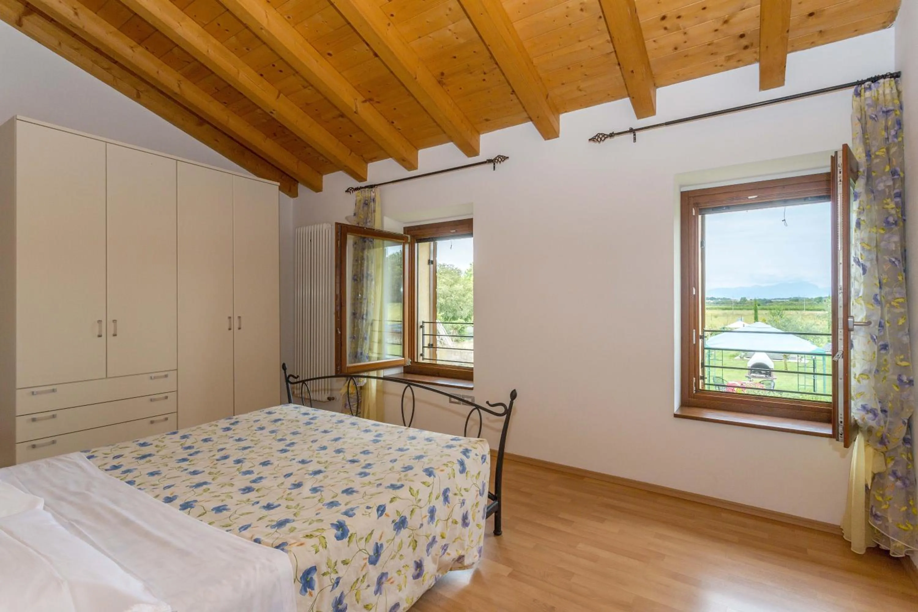Bedroom, Bed in Agriturismo Al Tralcio