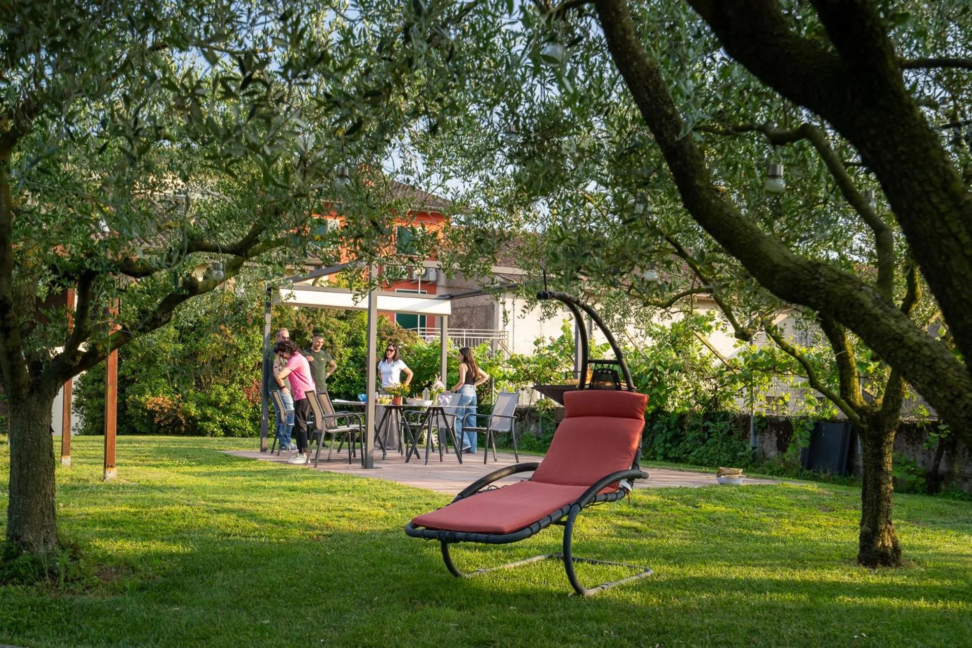 Garden view in Agriturismo Al Tralcio