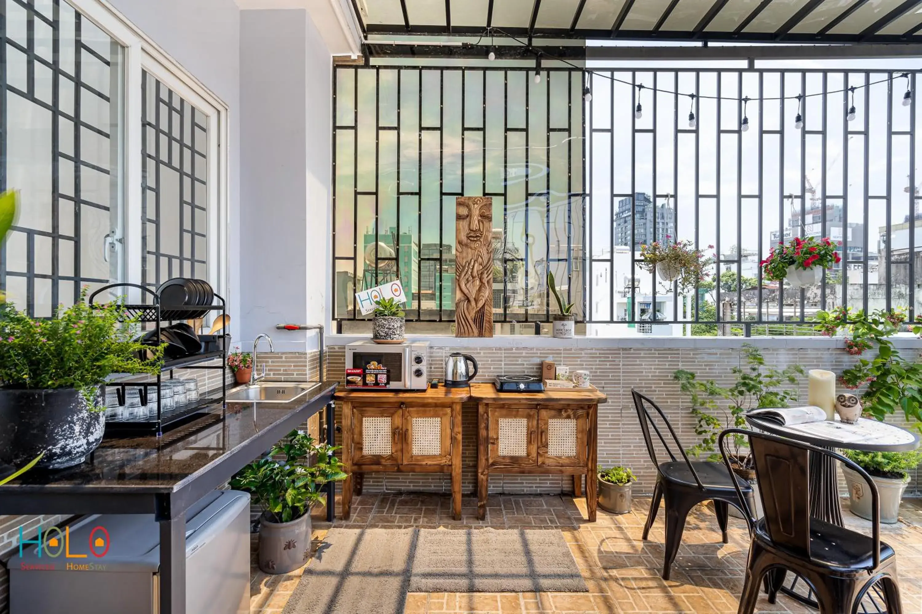 Standard Double Room in HoLo Central Saigon - Serviced HomeStay Standard Double Room in HoLo Central Saigon - Serviced HomeStay