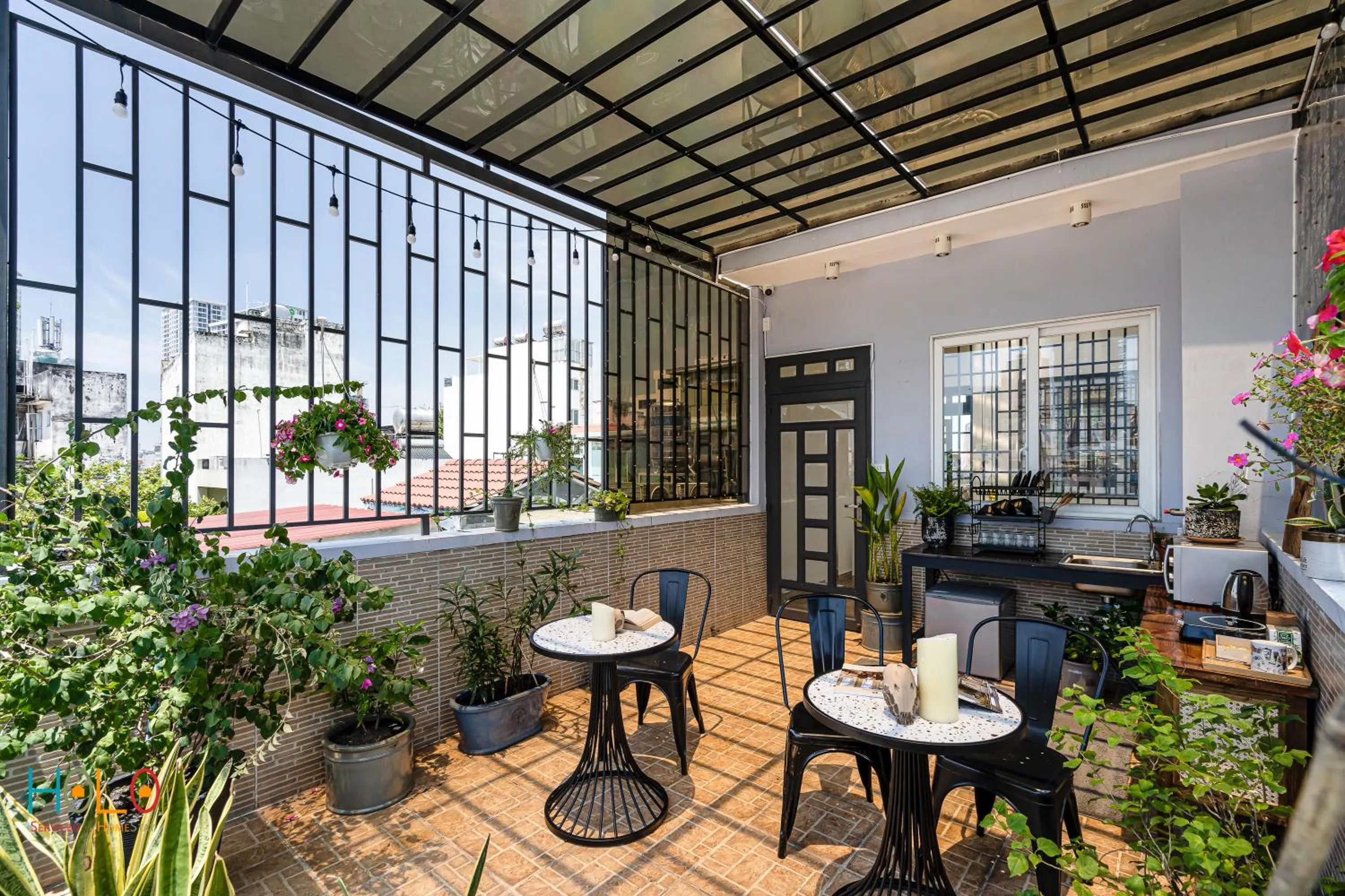Patio in HoLo Central Saigon - Serviced HomeStay