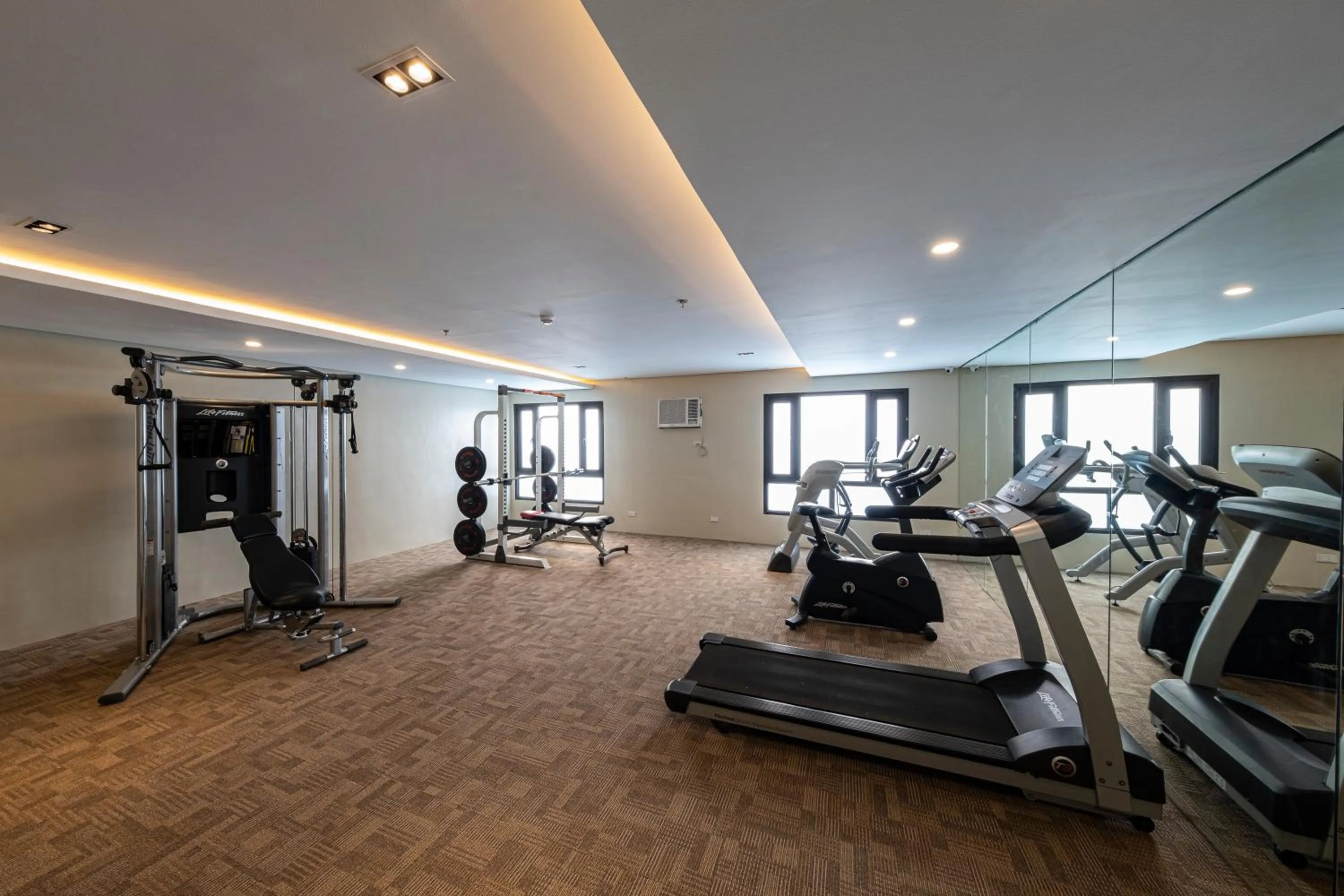 Fitness centre/facilities in Cebu Family Suites powered by Cocotel