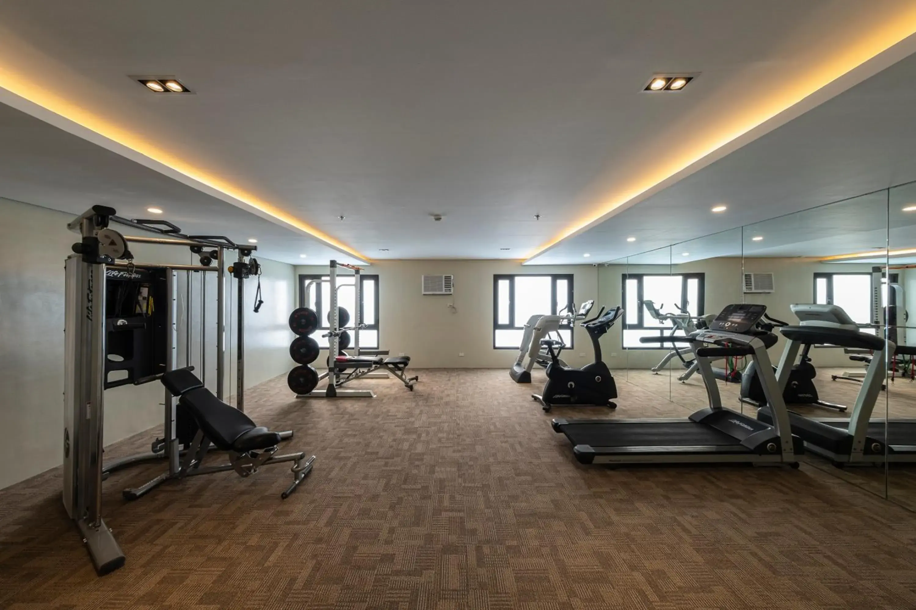 Fitness centre/facilities in Cebu Family Suites powered by Cocotel Fitness centre/facilities in Cebu Family Suites powered by Cocotel
