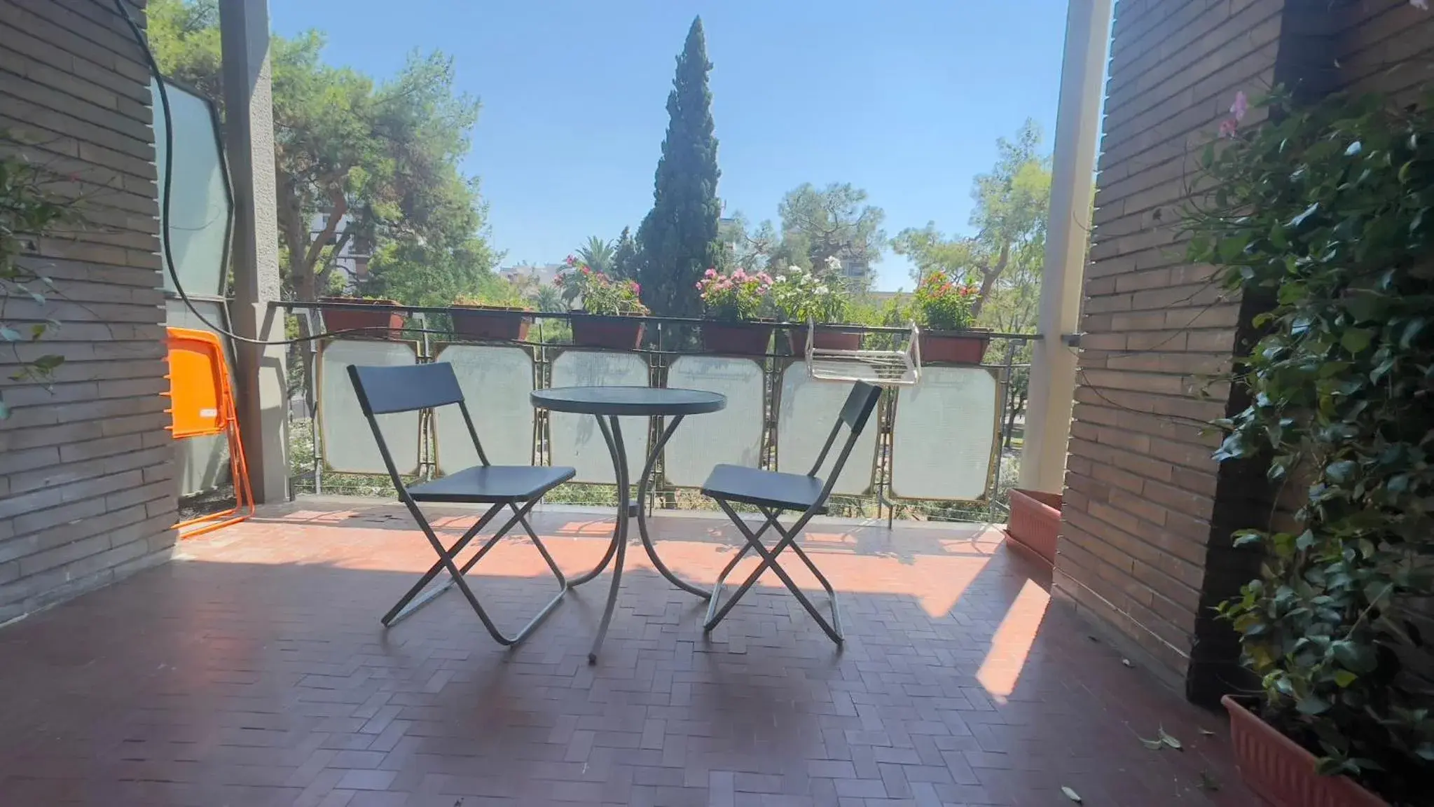 Property building in Cconforthotels R&B Gary House Property building in Cconforthotels R&B Gary House