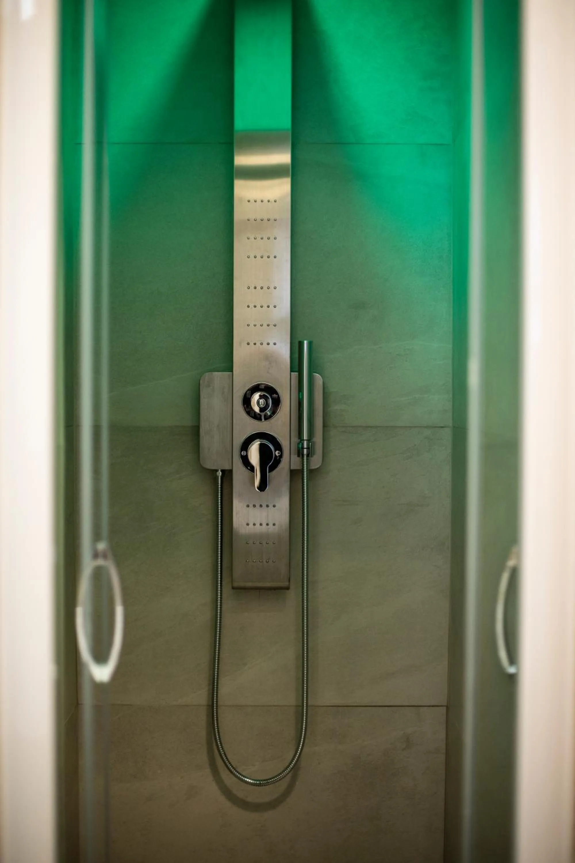 Shower in Hotel Cinquantatre