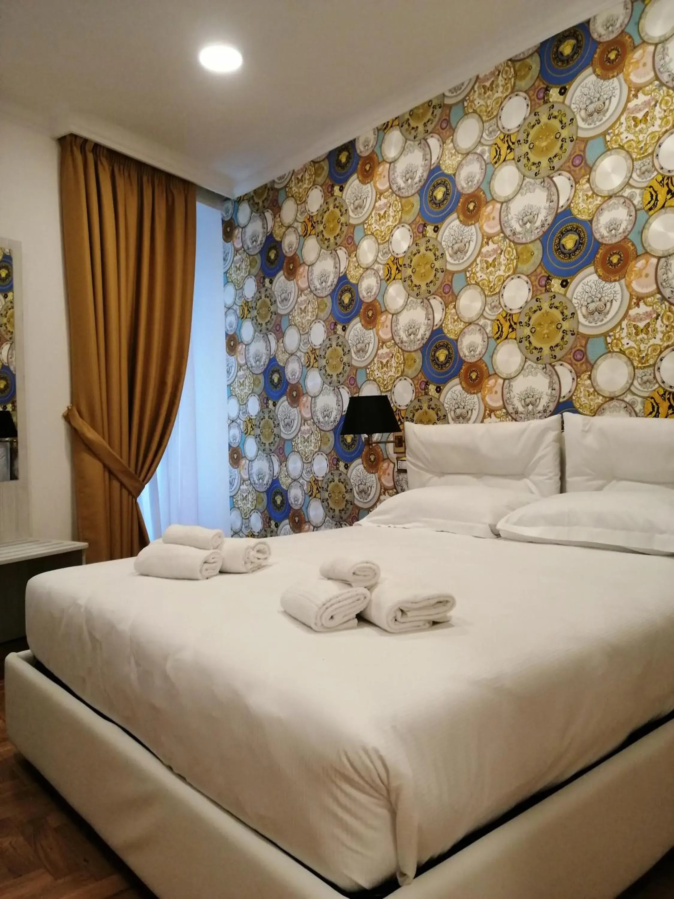 Economy Double Room in Hotel Cinquantatre Economy Double Room in Hotel Cinquantatre