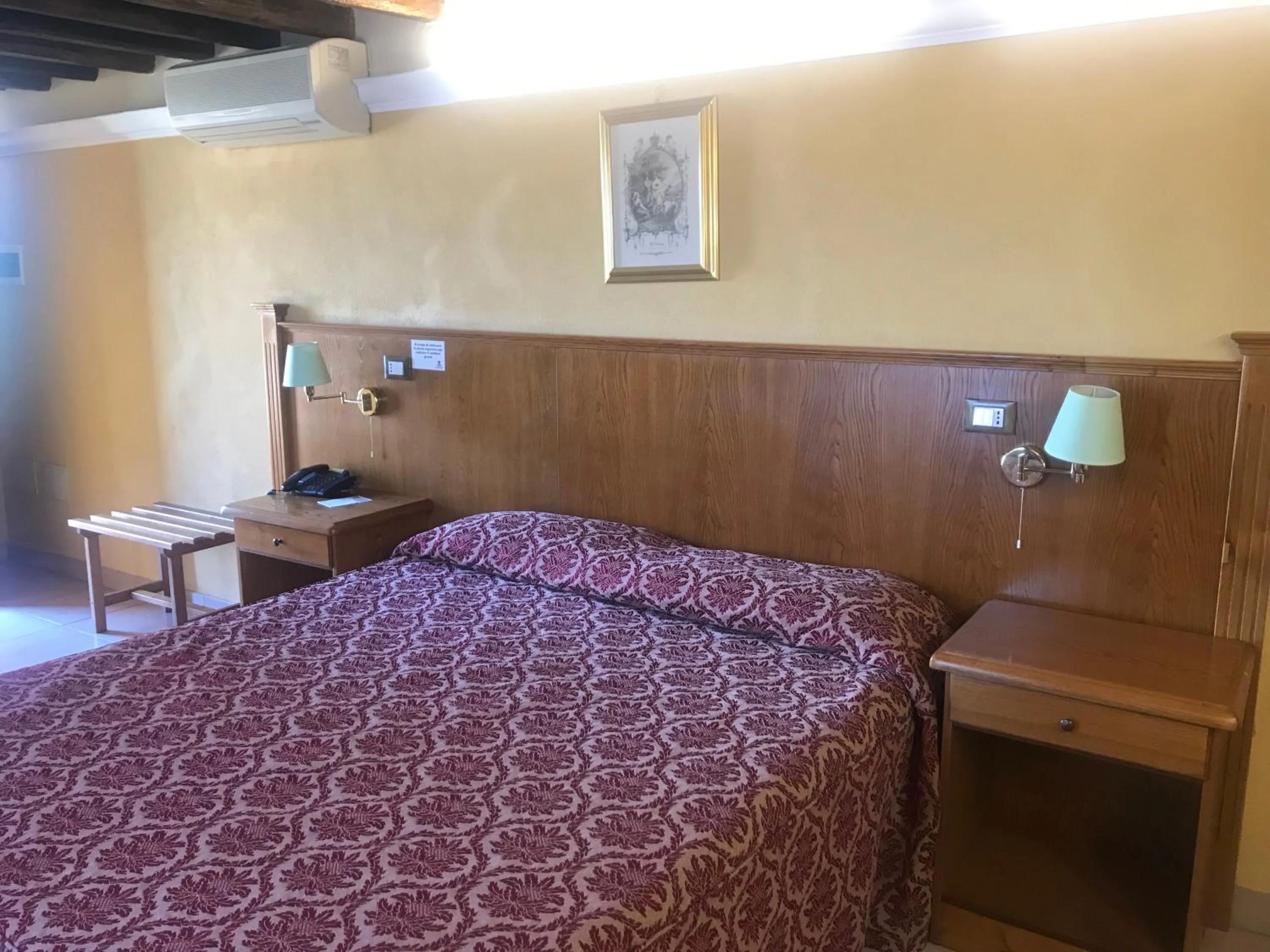 Photo of the whole room, Bed in Casale Certosa