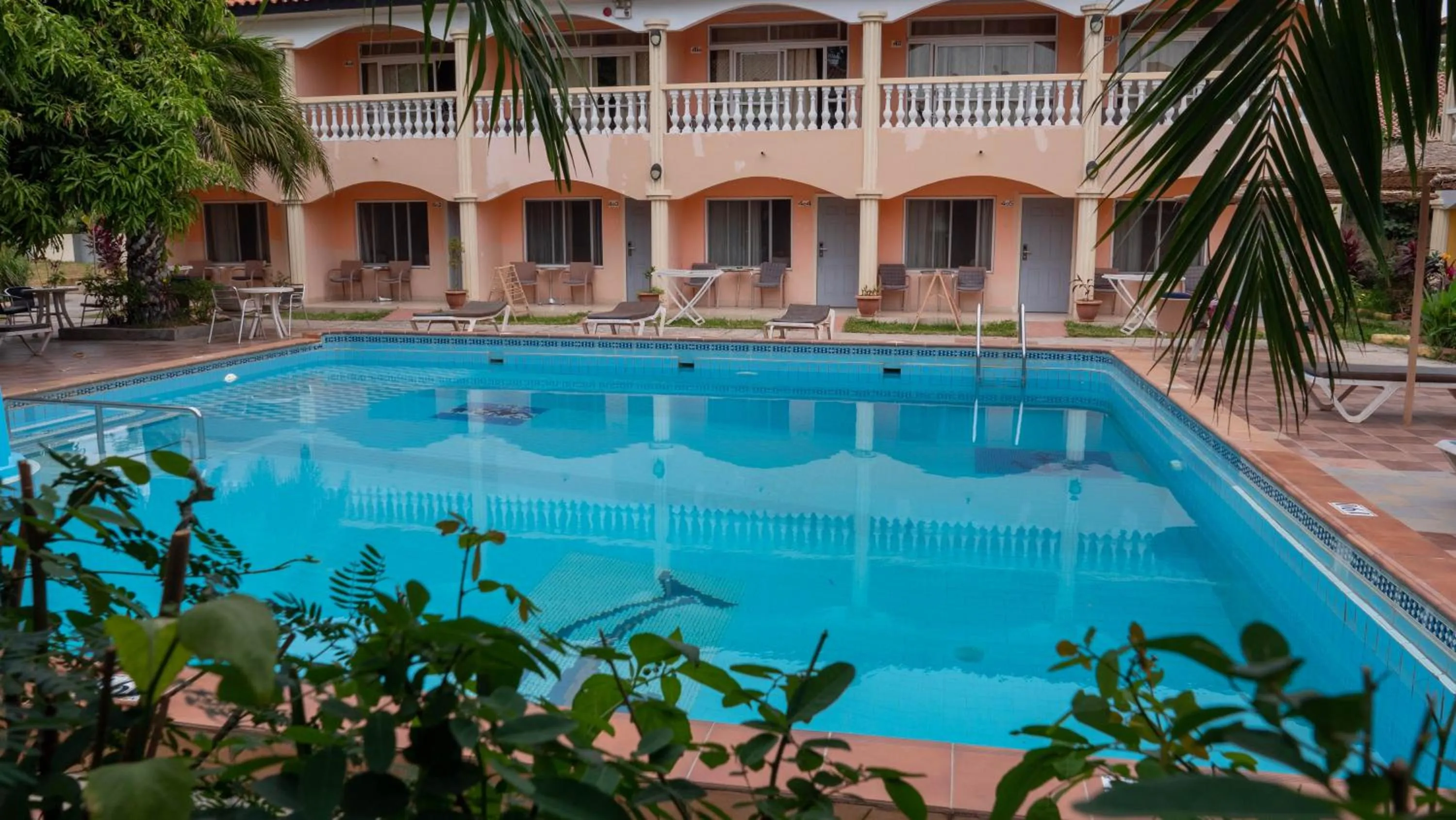 Swimming pool in Cape Point Hotel