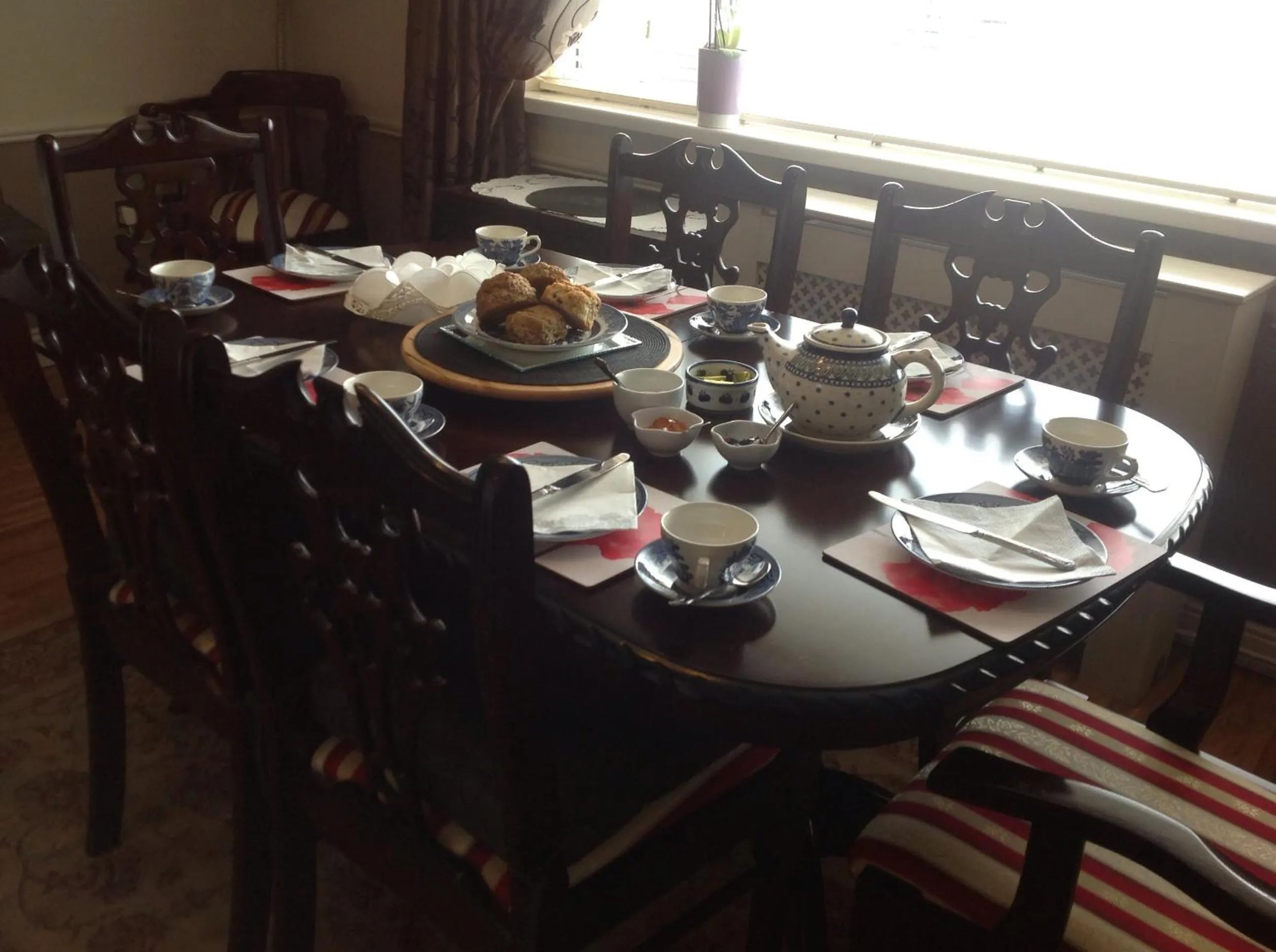 Food and drinks in Barrow View B&B continental breakfast