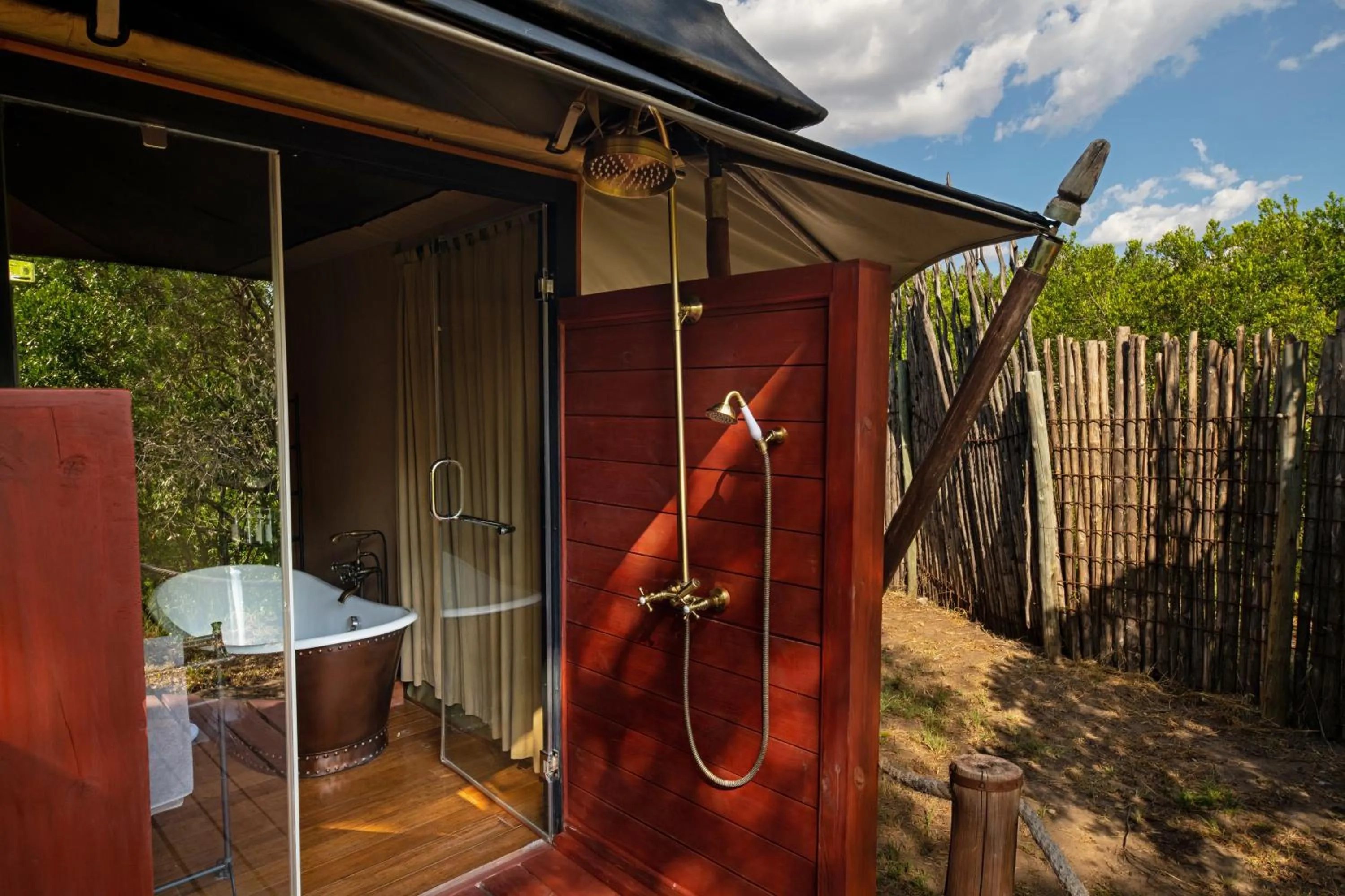Bathroom in Elewana Sand River Mara