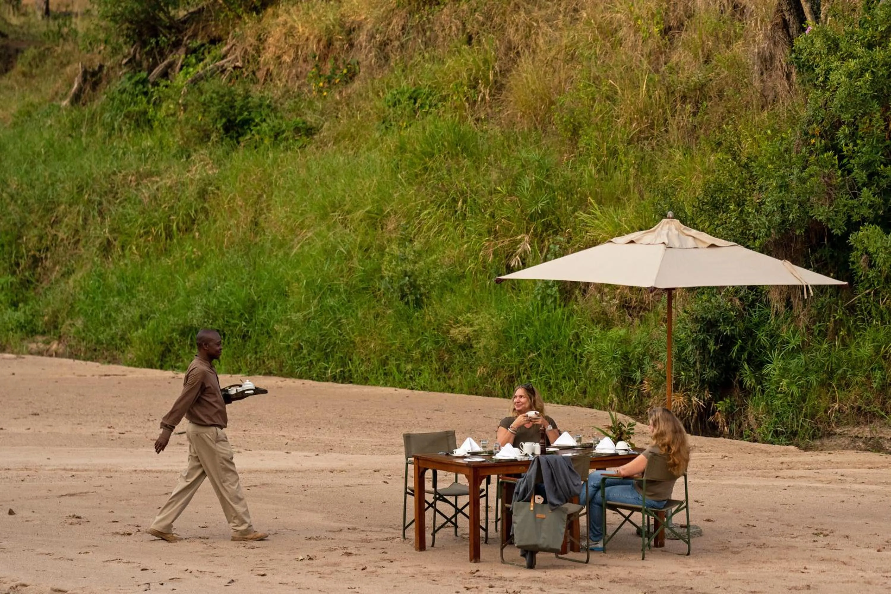 People in Elewana Sand River Mara