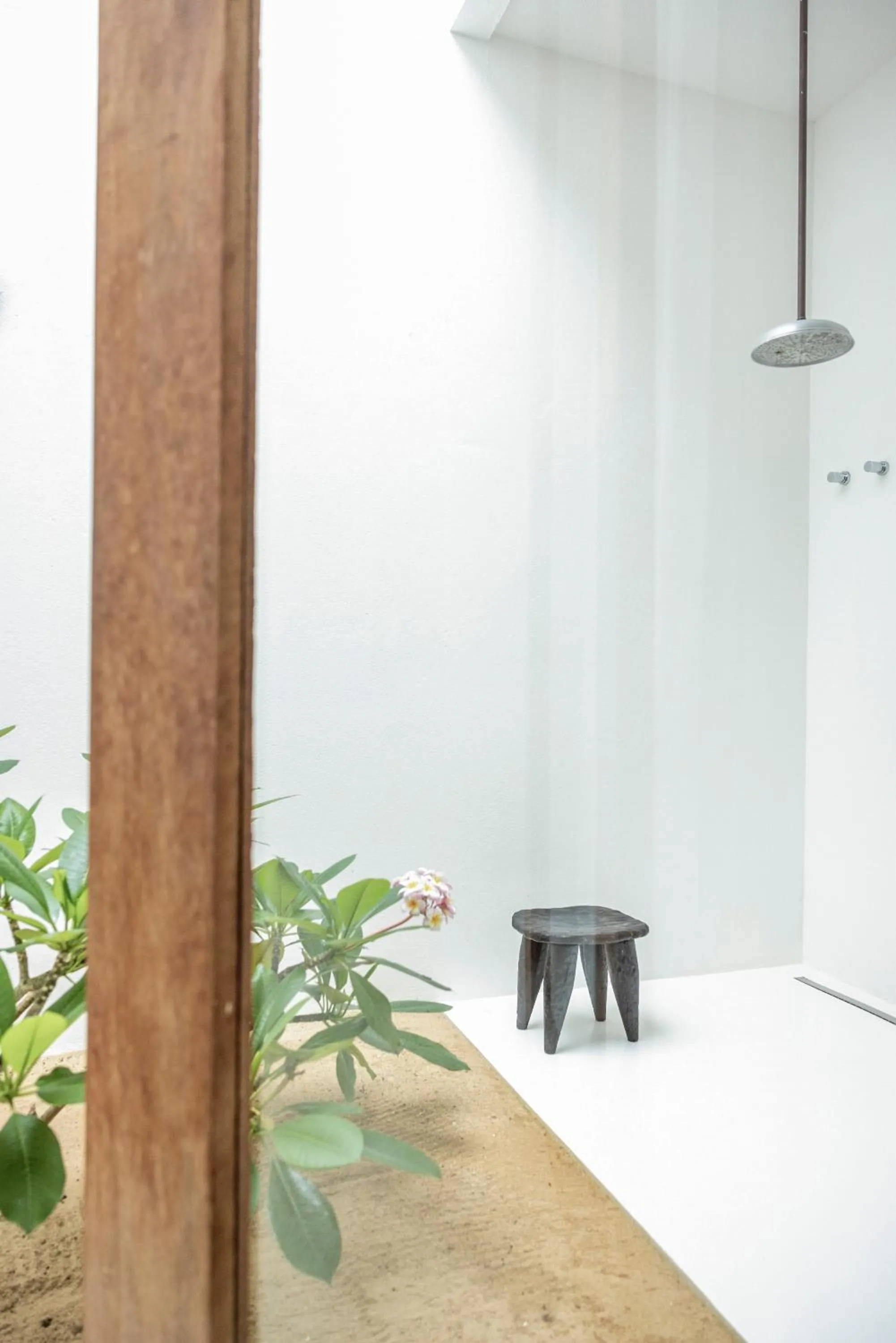 Shower in KA BRU 1100 Boutique Hotel