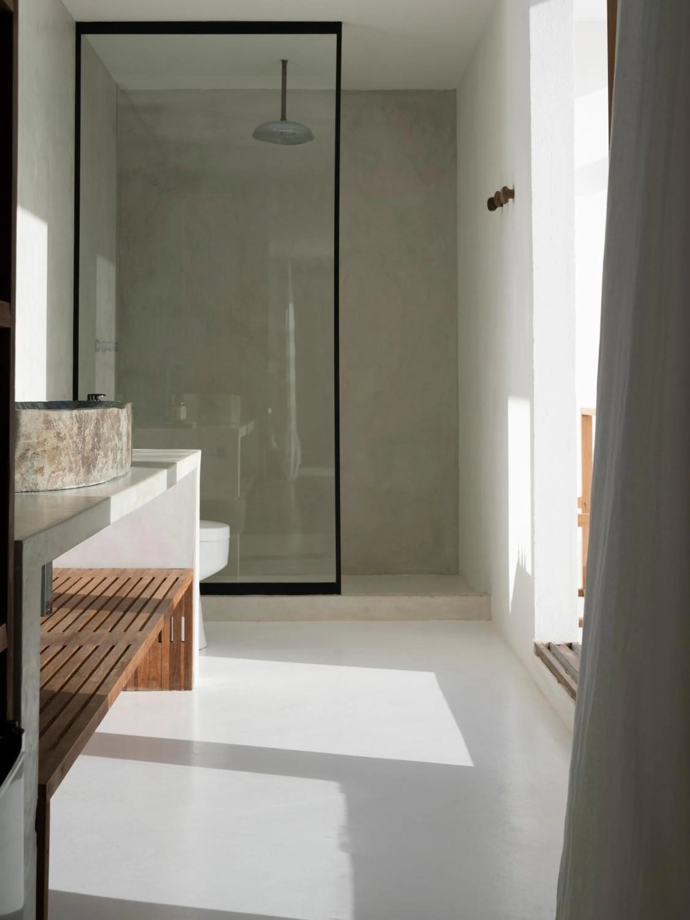 Shower in KA BRU 1100 Boutique Hotel