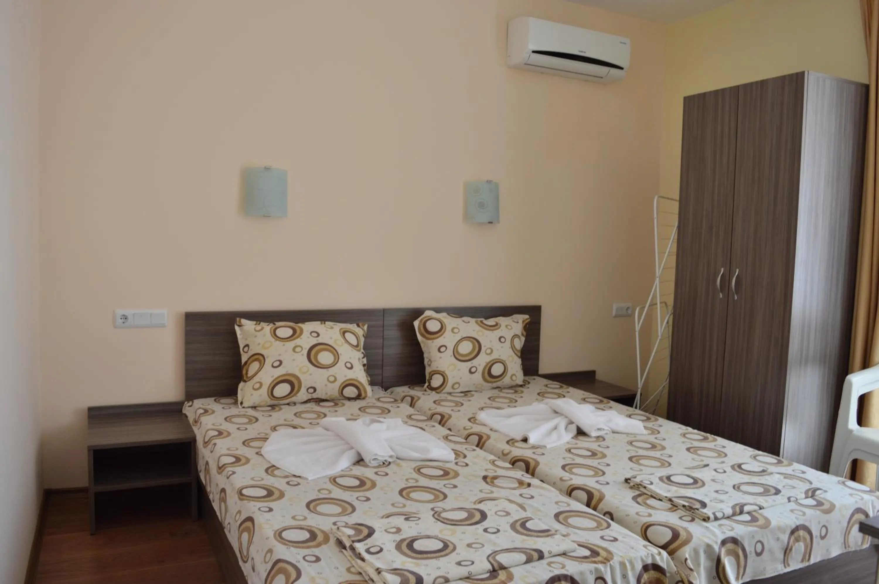 Bed in Hotel Ray