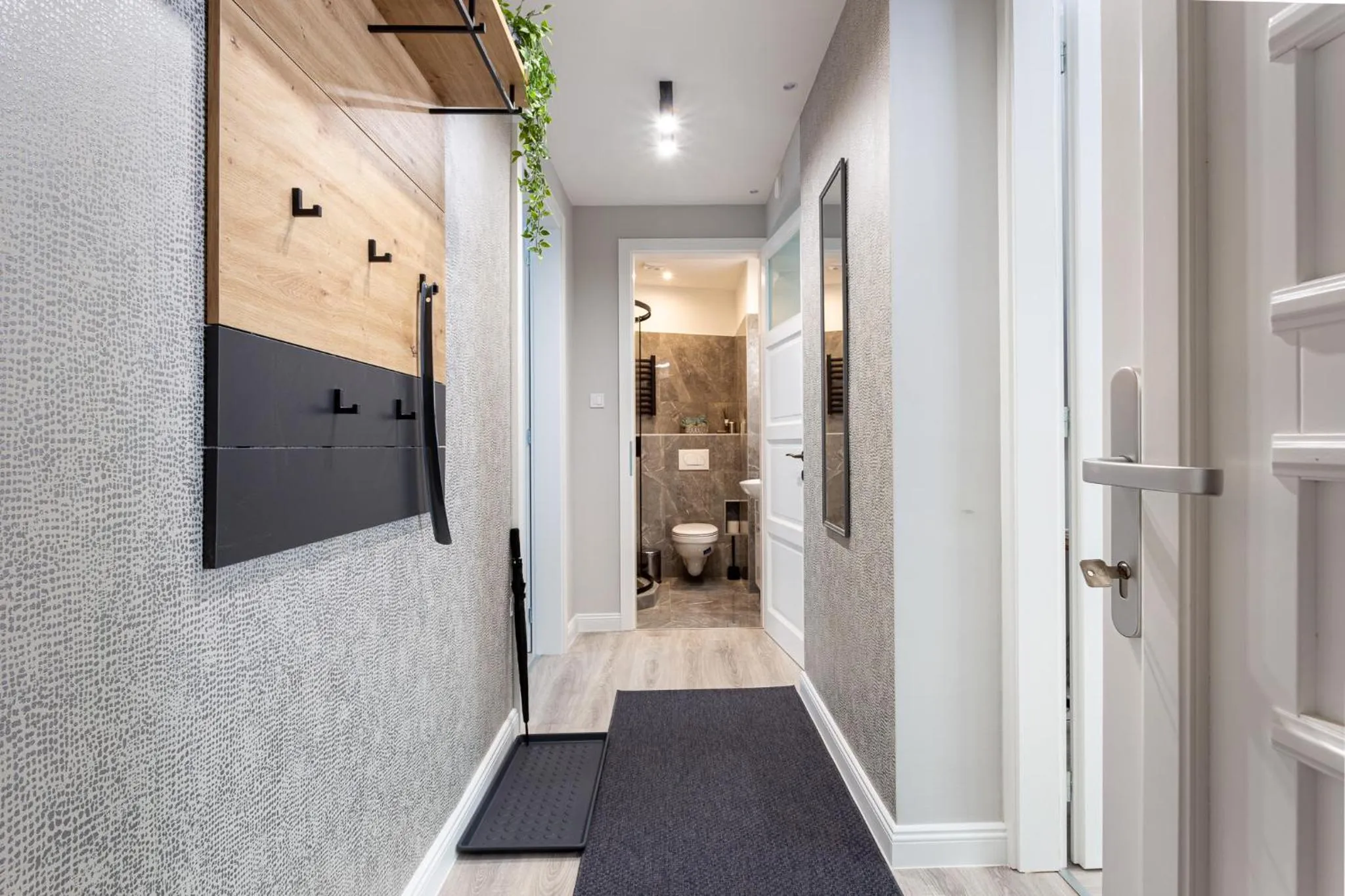 Buda Castle Serpentine Apartments