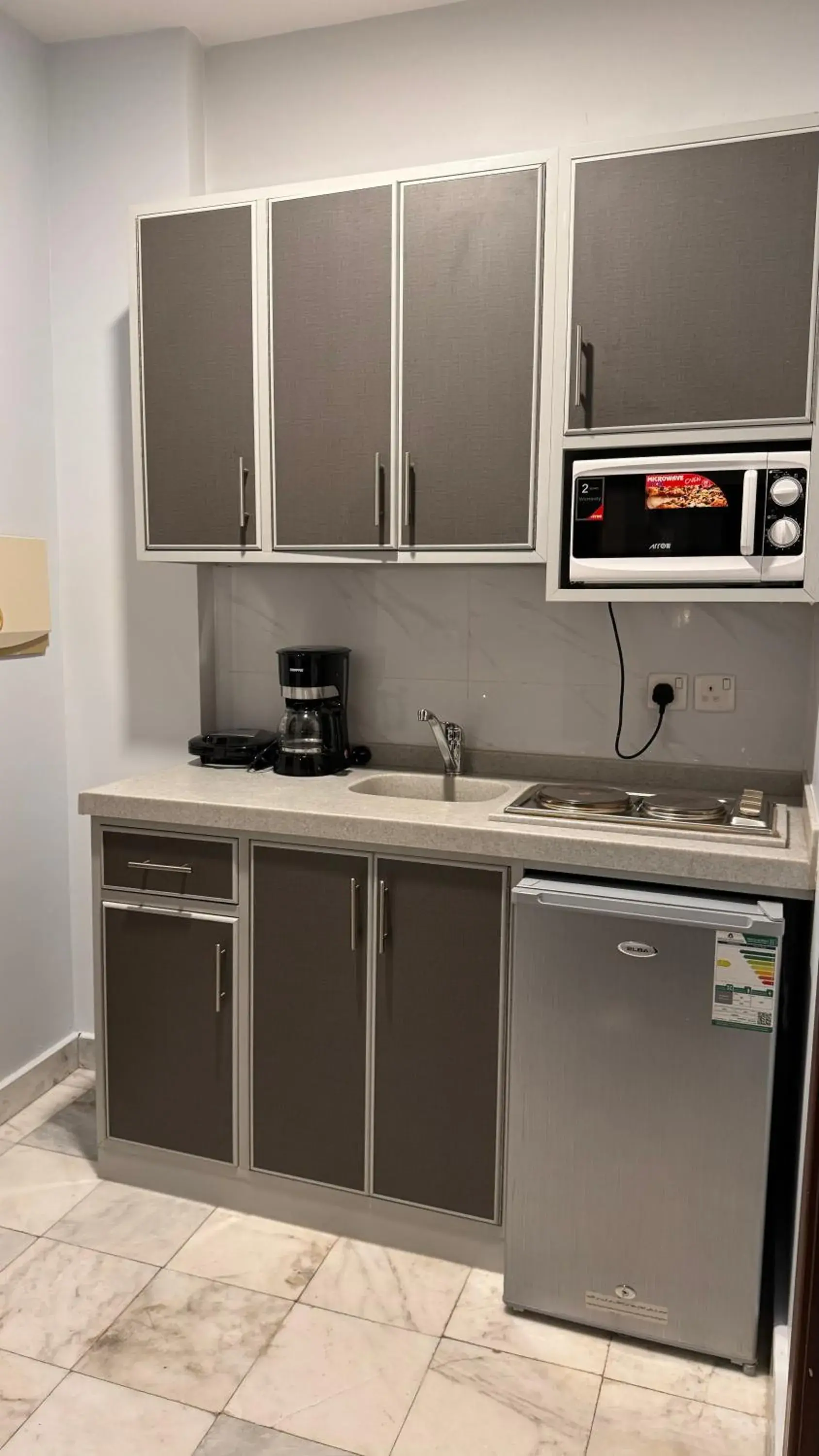 Double Room in Laten Suites Al Salim Plaza Serviced Apartment Double Room in Laten Suites Al Salim Plaza Serviced Apartment