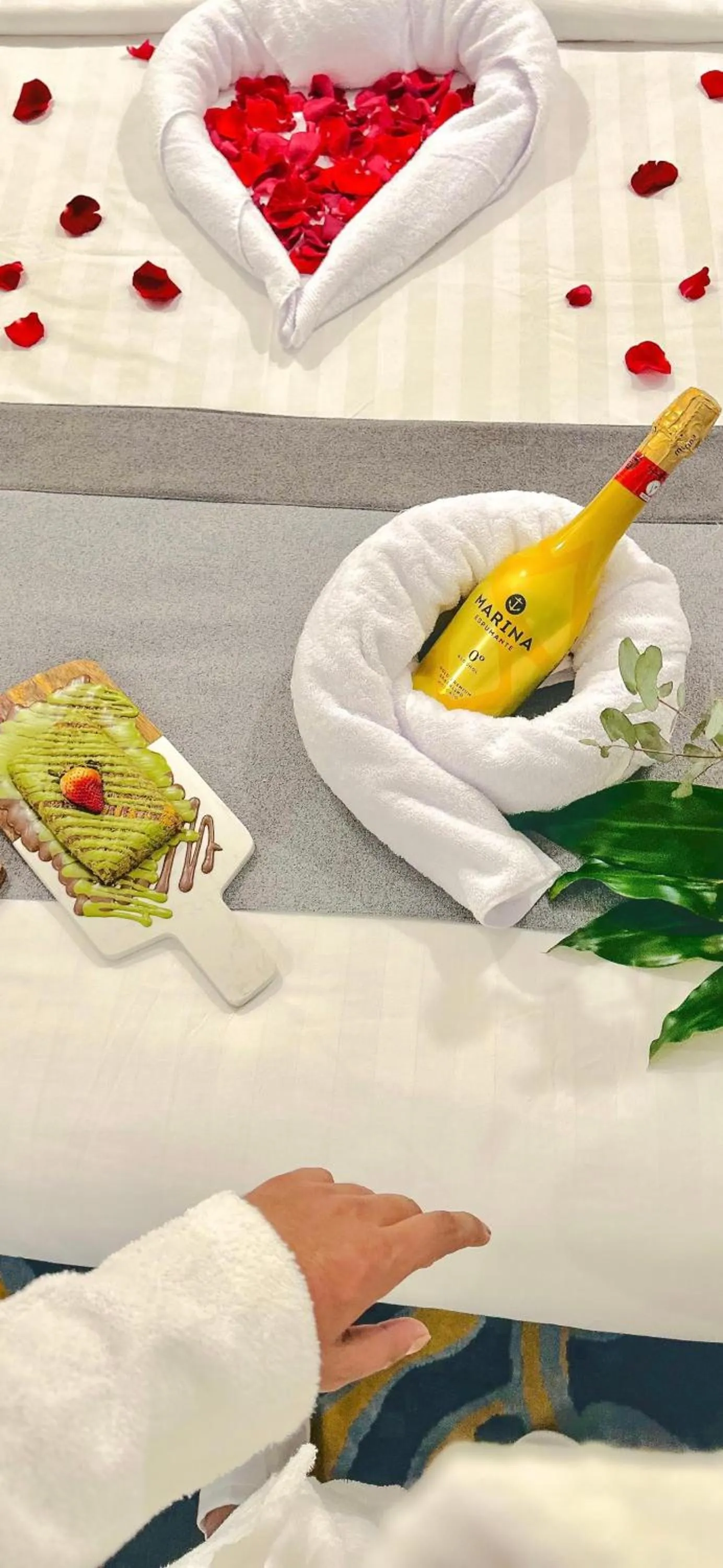 Decorative detail in Laten Suites Al Salim Plaza